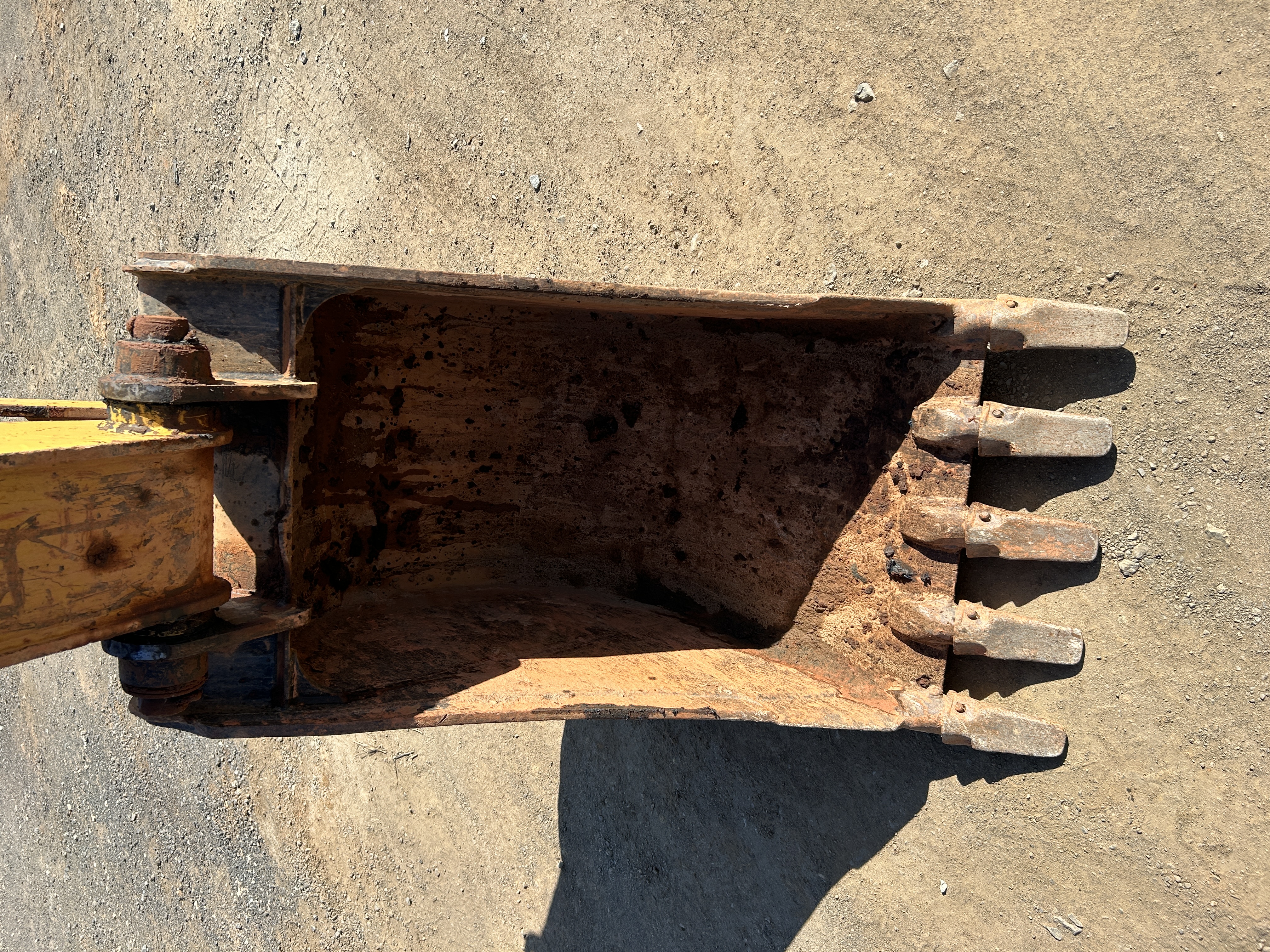 Used 2015 Caterpillar 420F2 IT