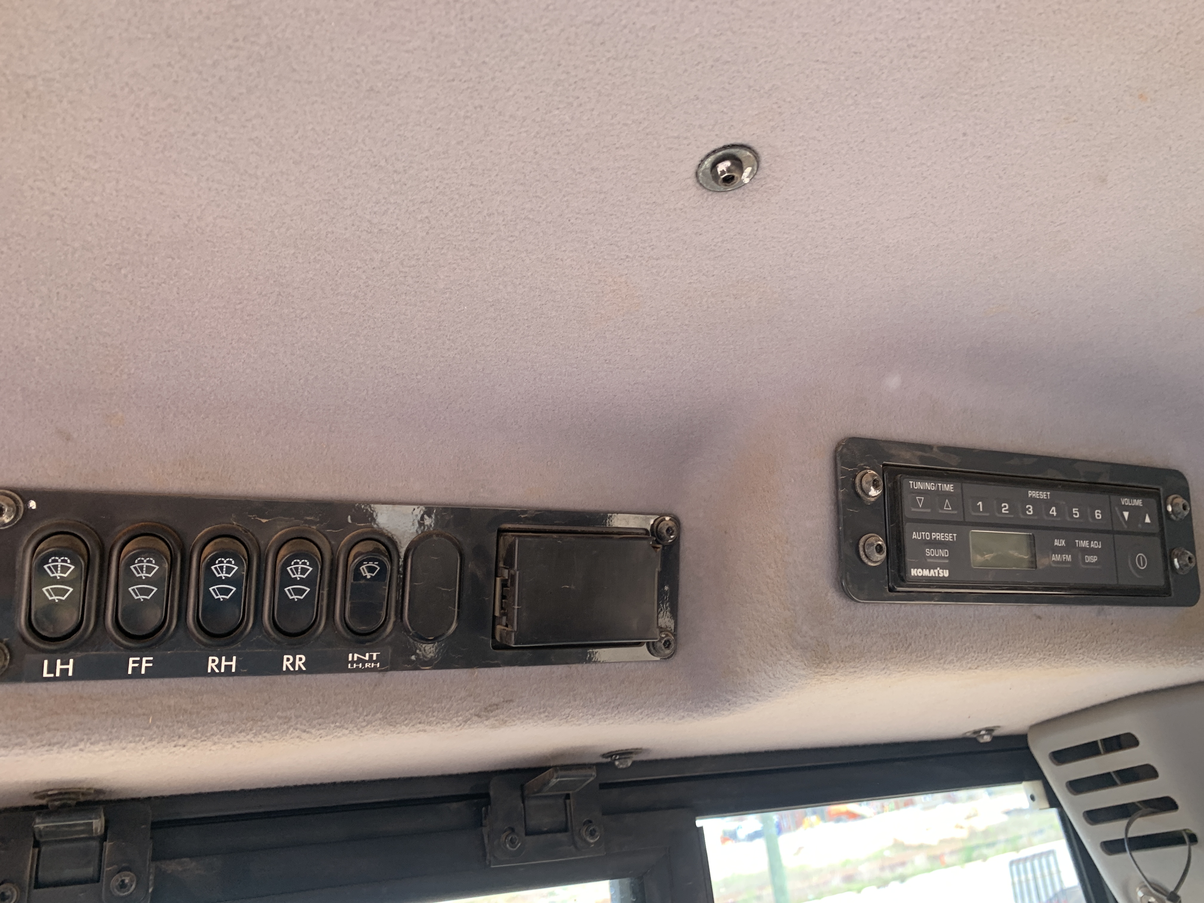 Used 2018 Komatsu D61PXi-24