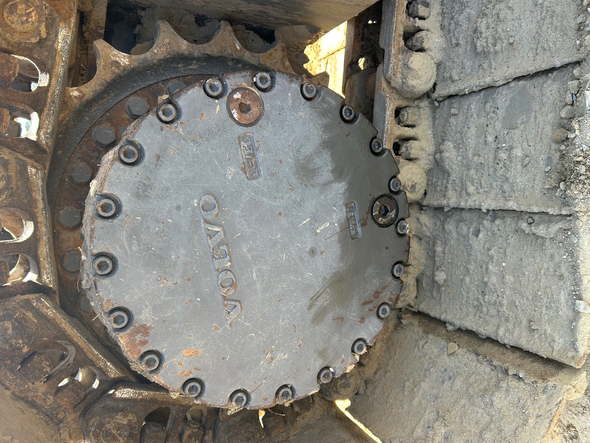 Used 2019 Volvo EC160EL with hyd thumb