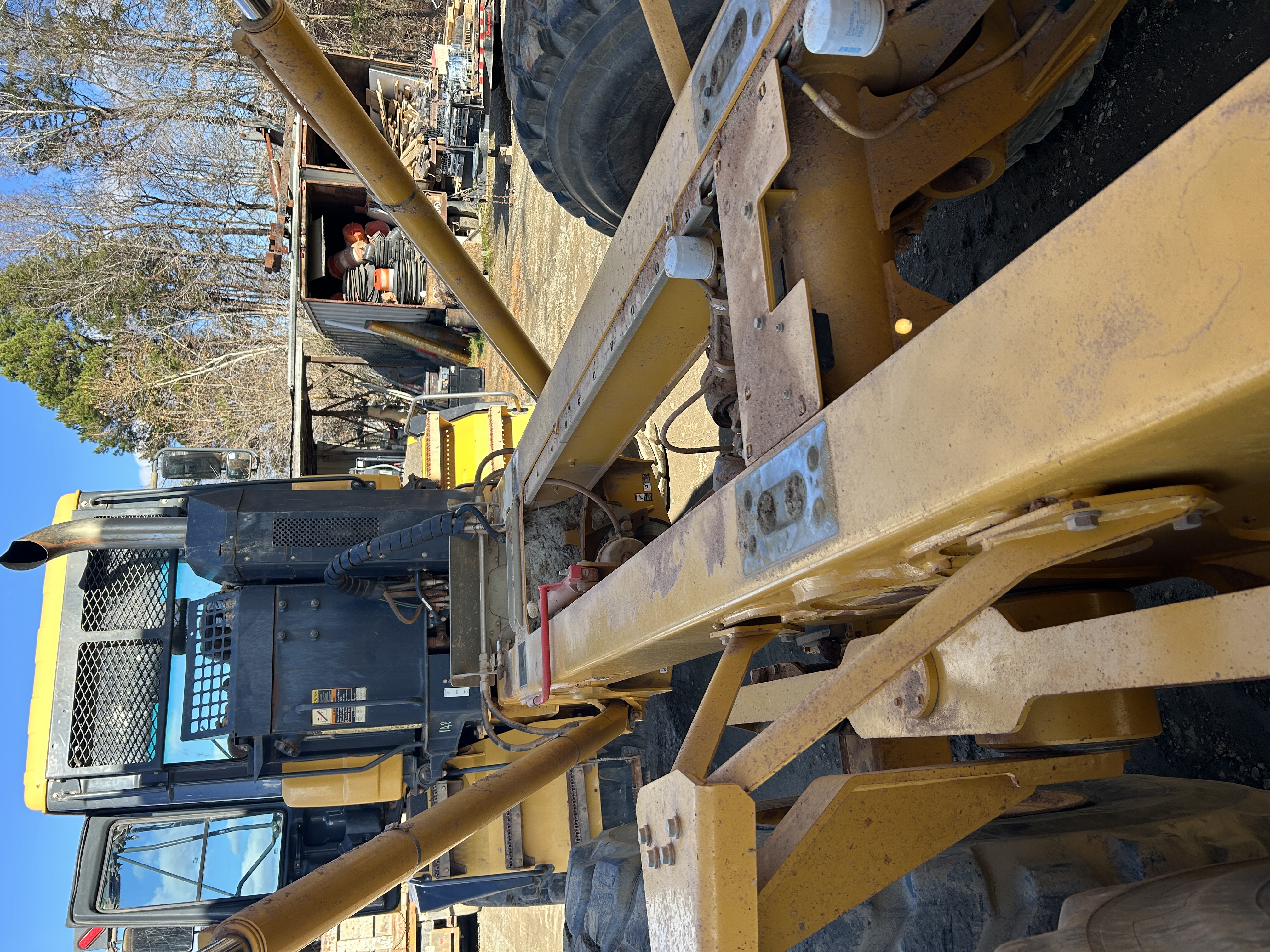 Used 2015 Deere 300D Series II