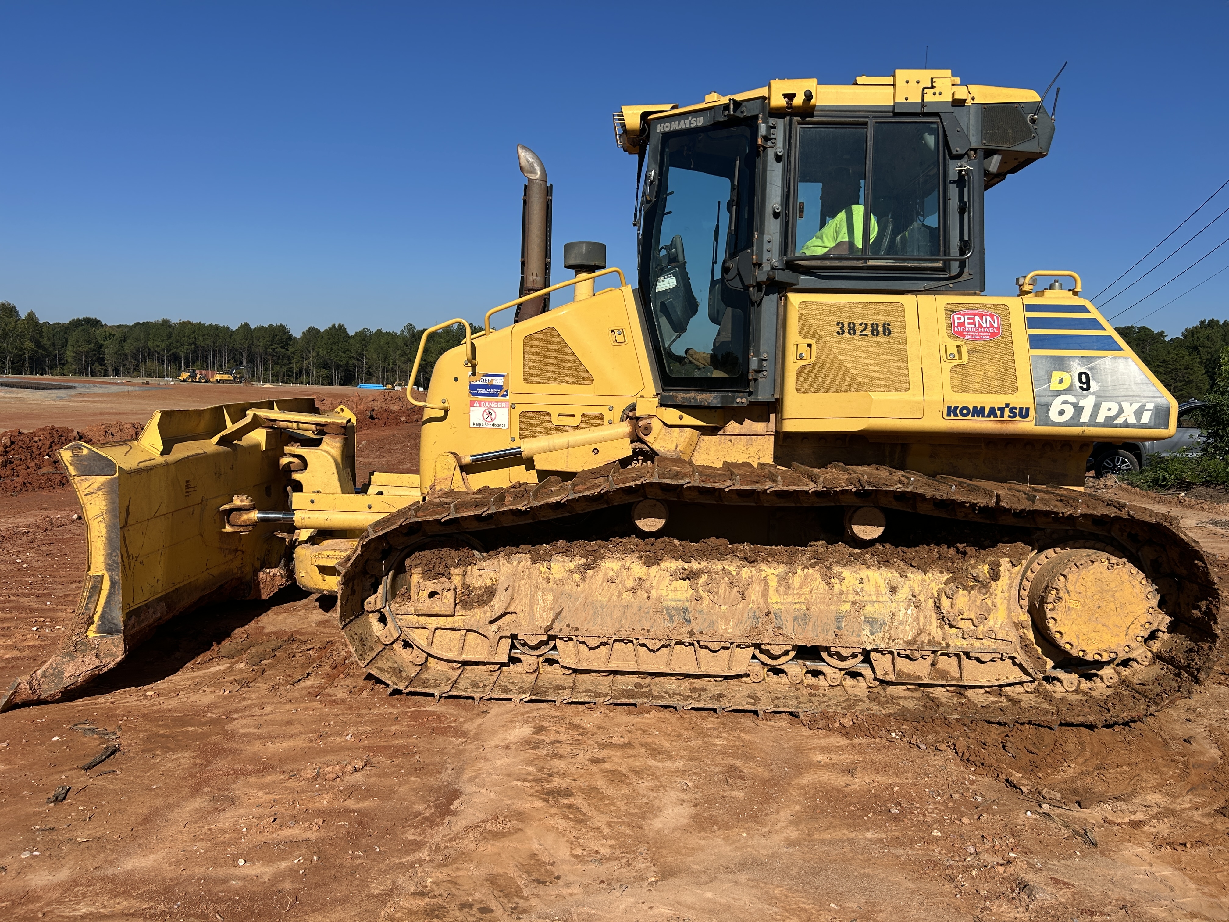 Used 2016 Komatsu D61PXi-23