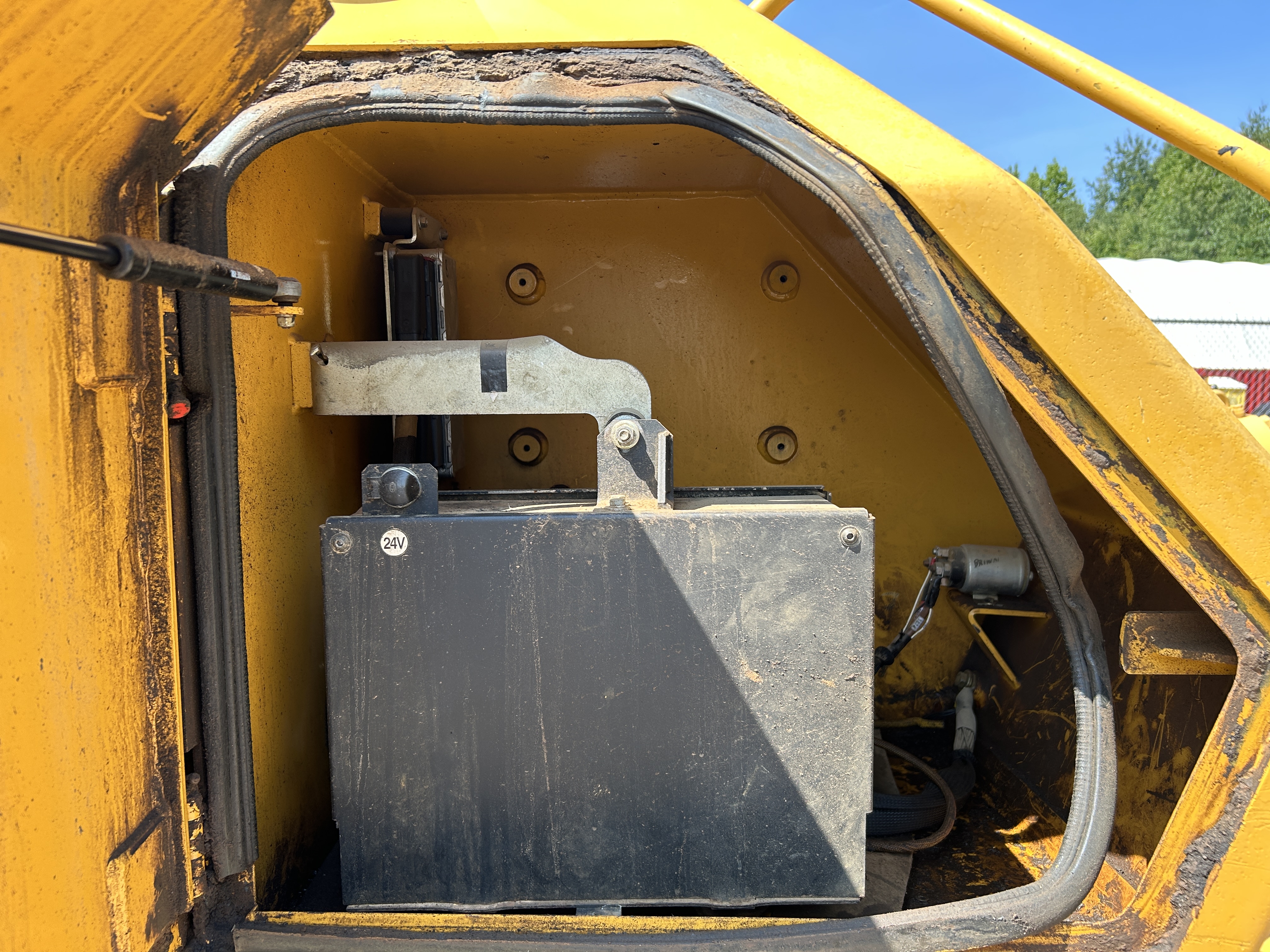 Used 2009 DEERE 950J (D7R size) with ripper