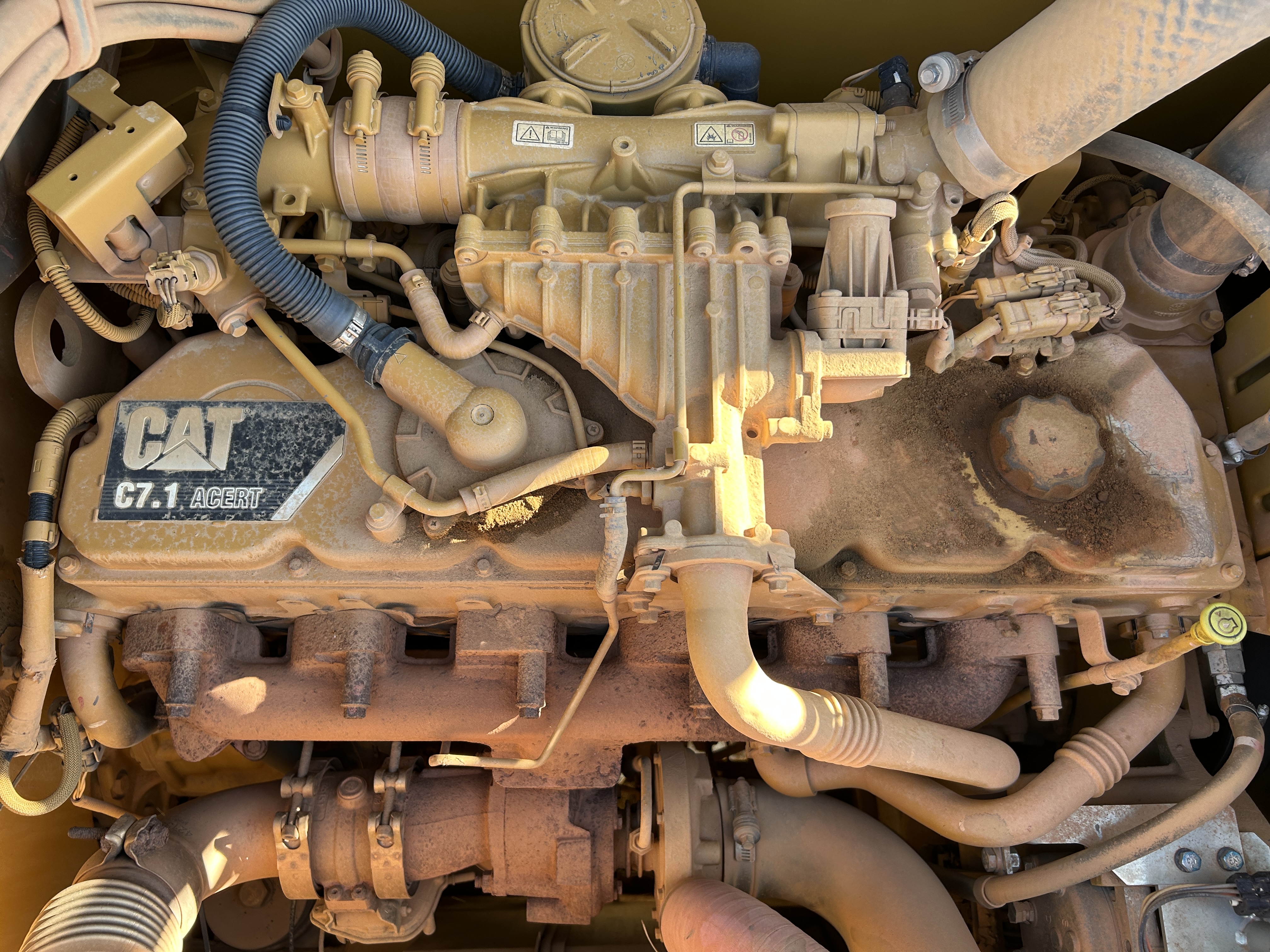 Used 2016 Caterpillar 323FL