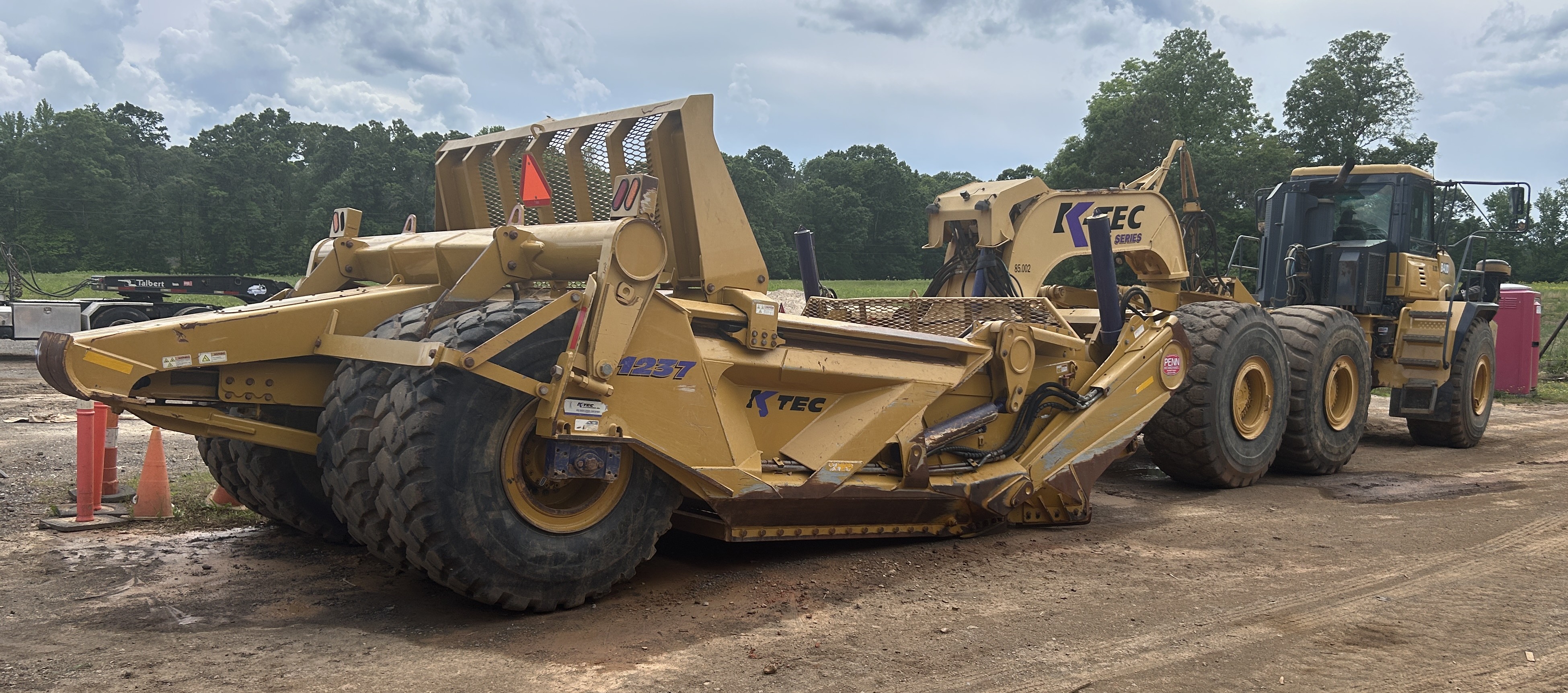 Used 2015 Bell B40D with 2016 K-Tech 1233 ADT Scraper