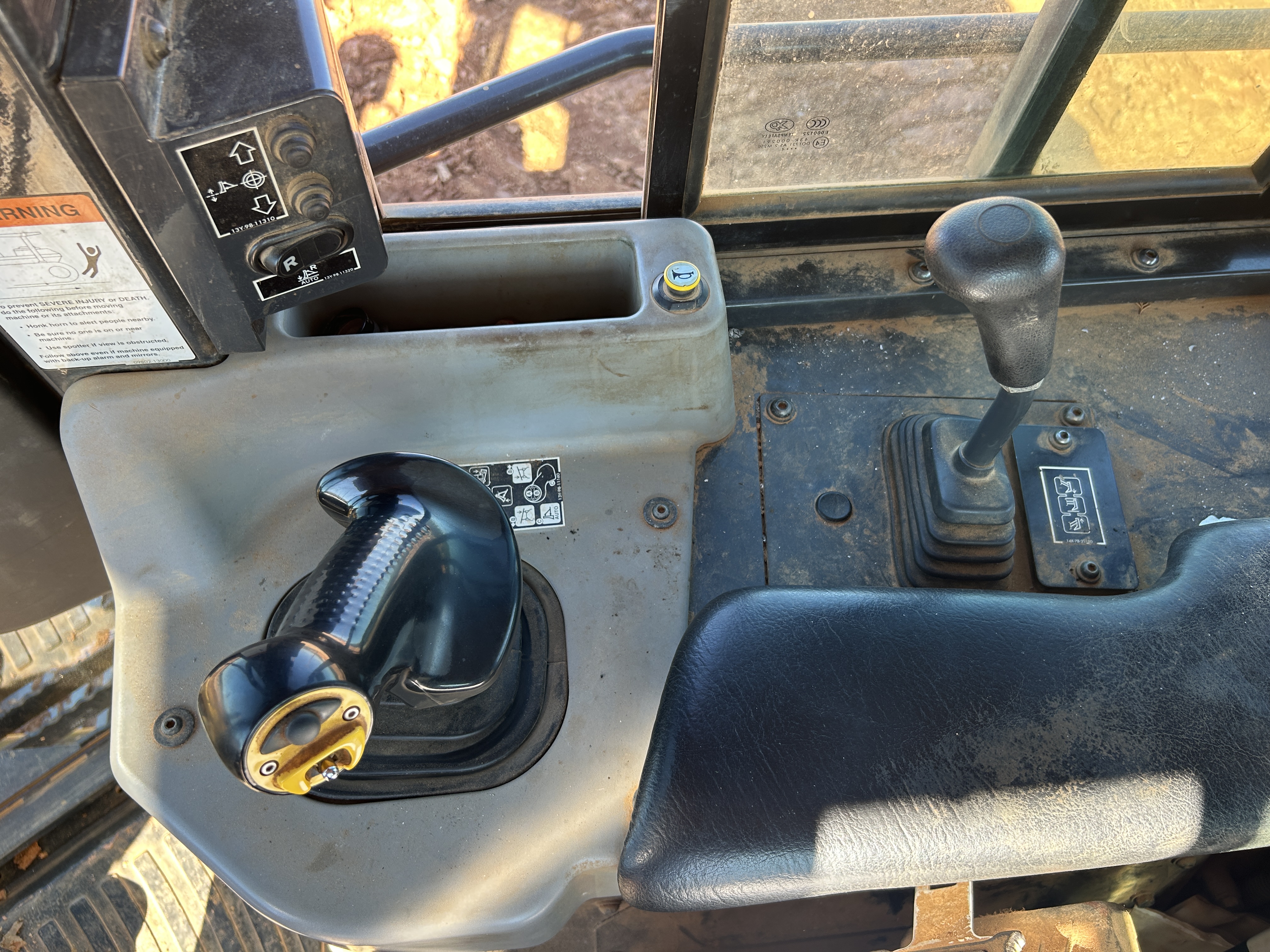 Used 2016 Komatsu D61PXi-23