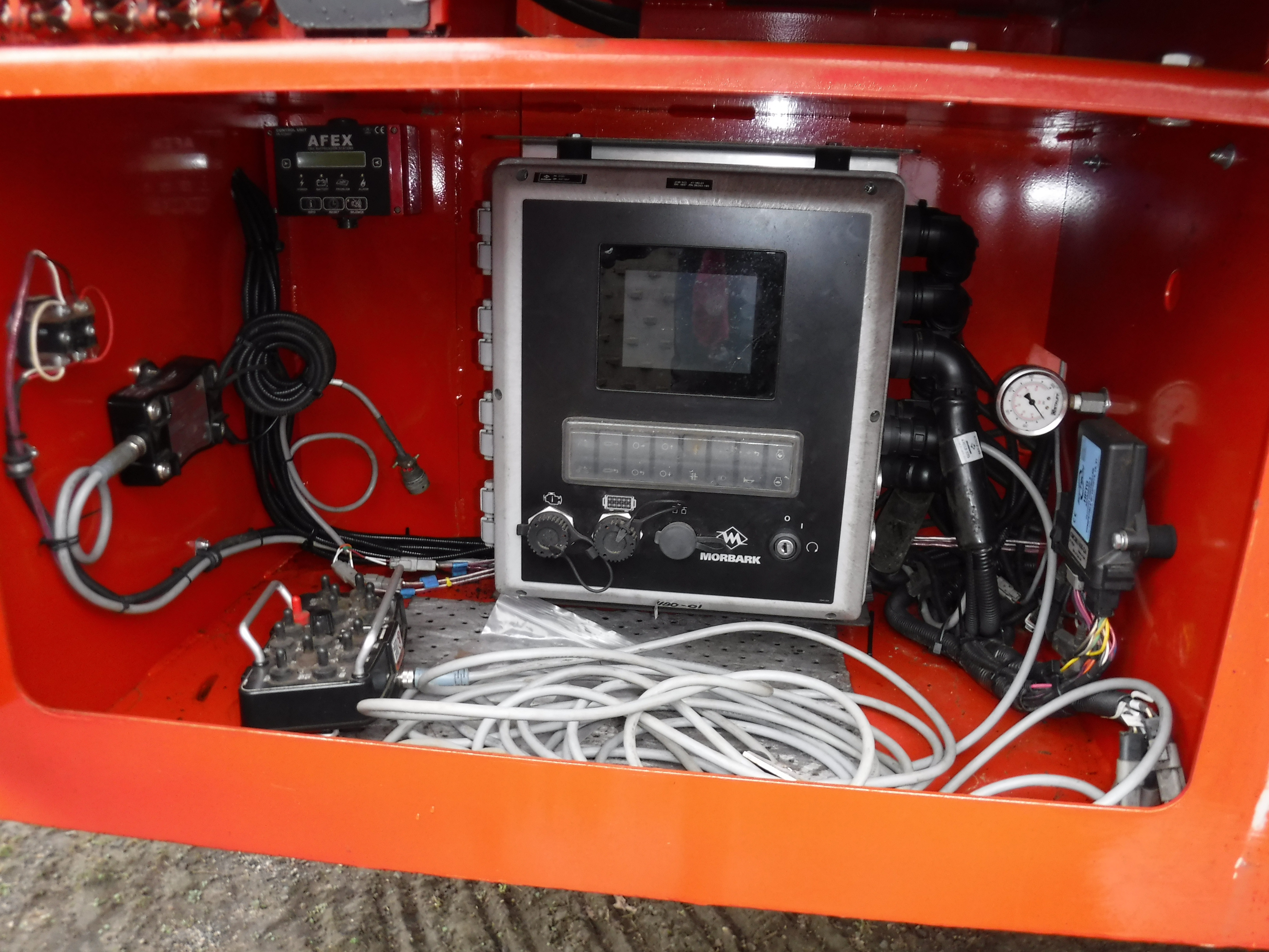 Used 2019 Morbark 6400XT Wood Hog Horizontal Grinder