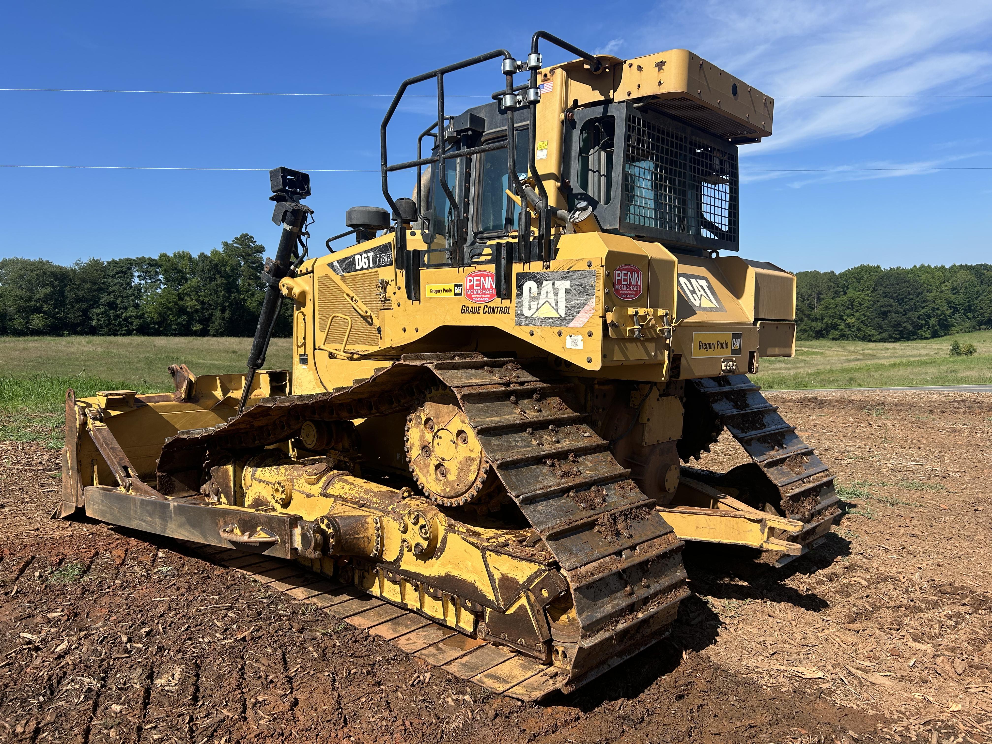 Used 2018 Caterpillar D6T LGP
