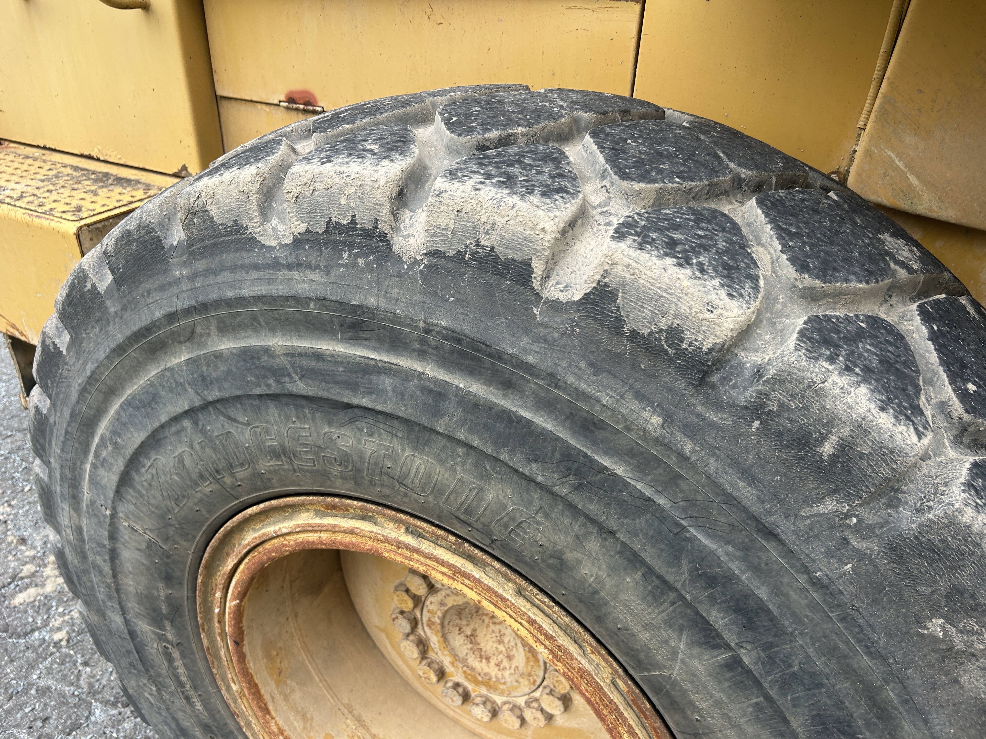 Used 1993 Caterpillar IT28F