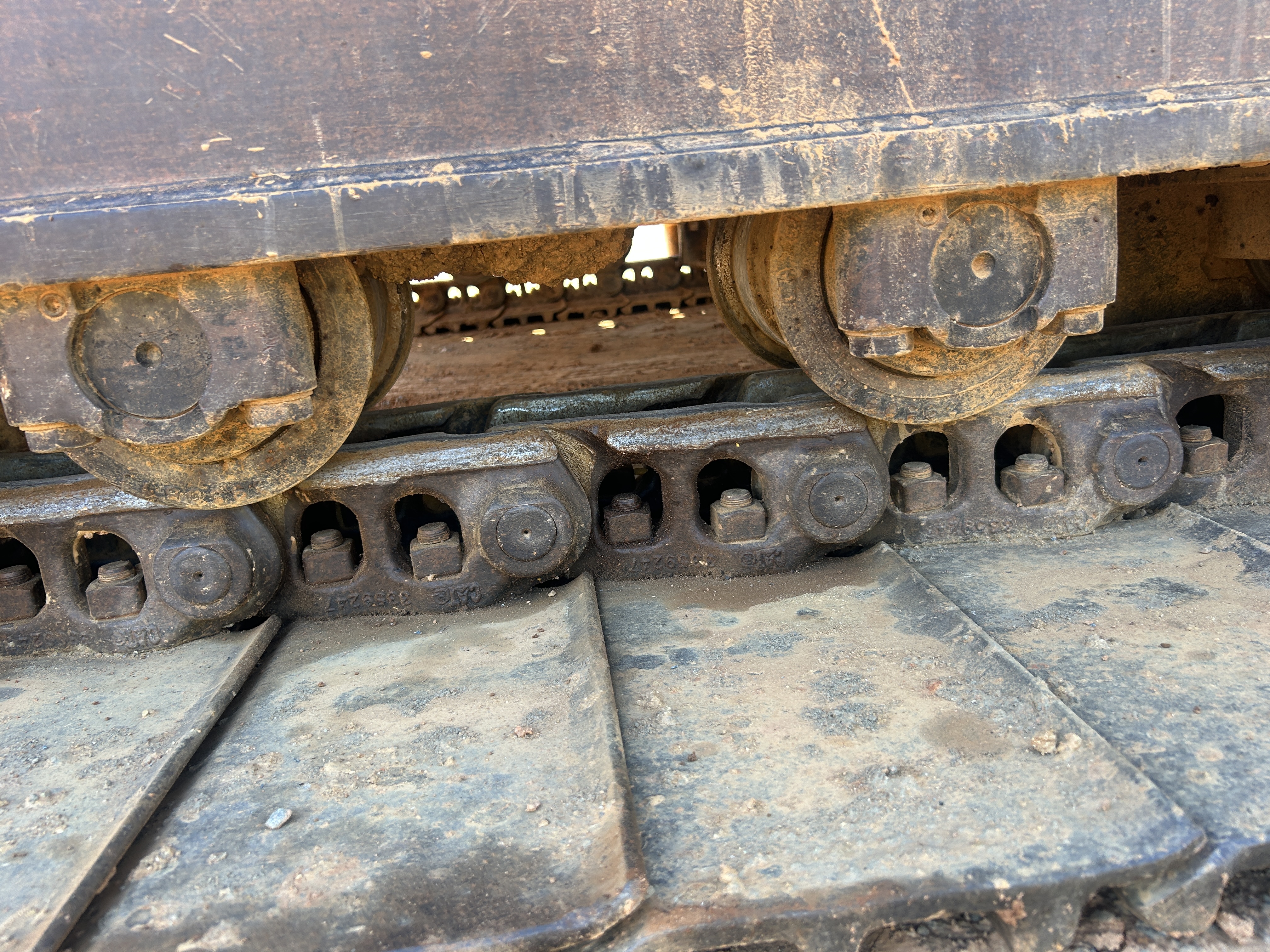 Used 2016 Caterpillar 326FL