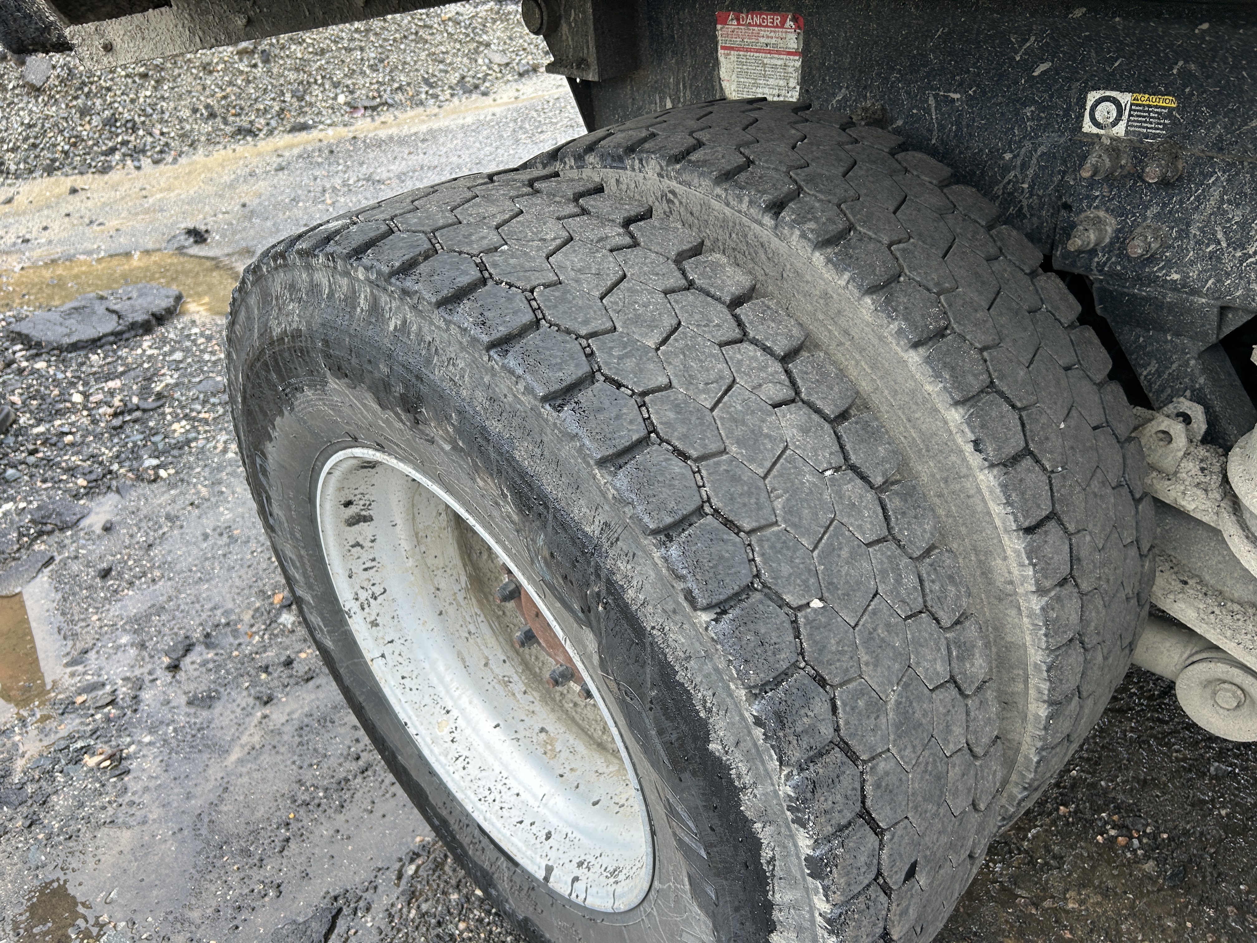 Used 2017 Kenworth T880 Quad Axle Dump Truck