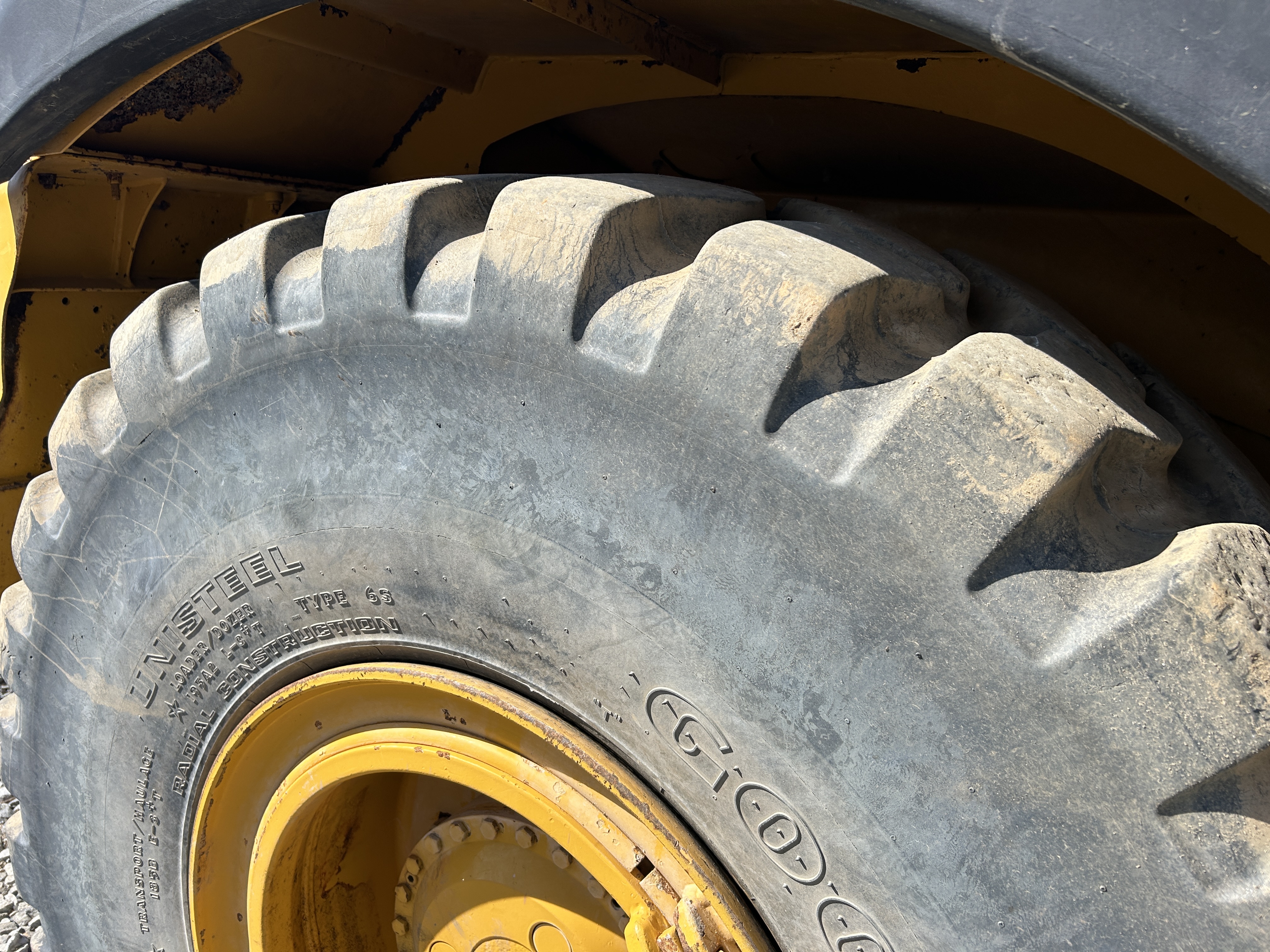 Used 2015 Bell B25E Water Truck