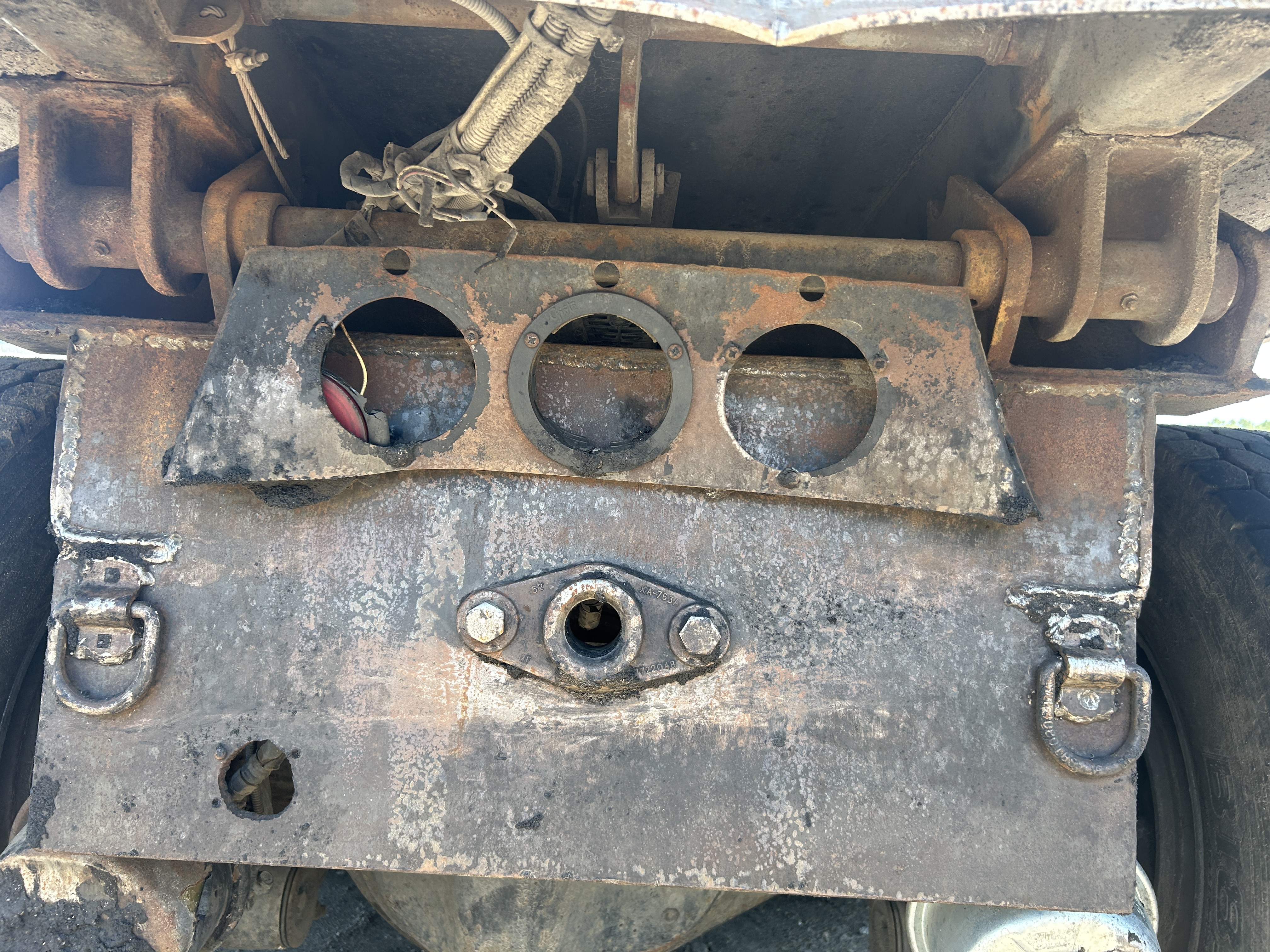 Used 2017 Kenworth T880 Quad Axle Dump Truck