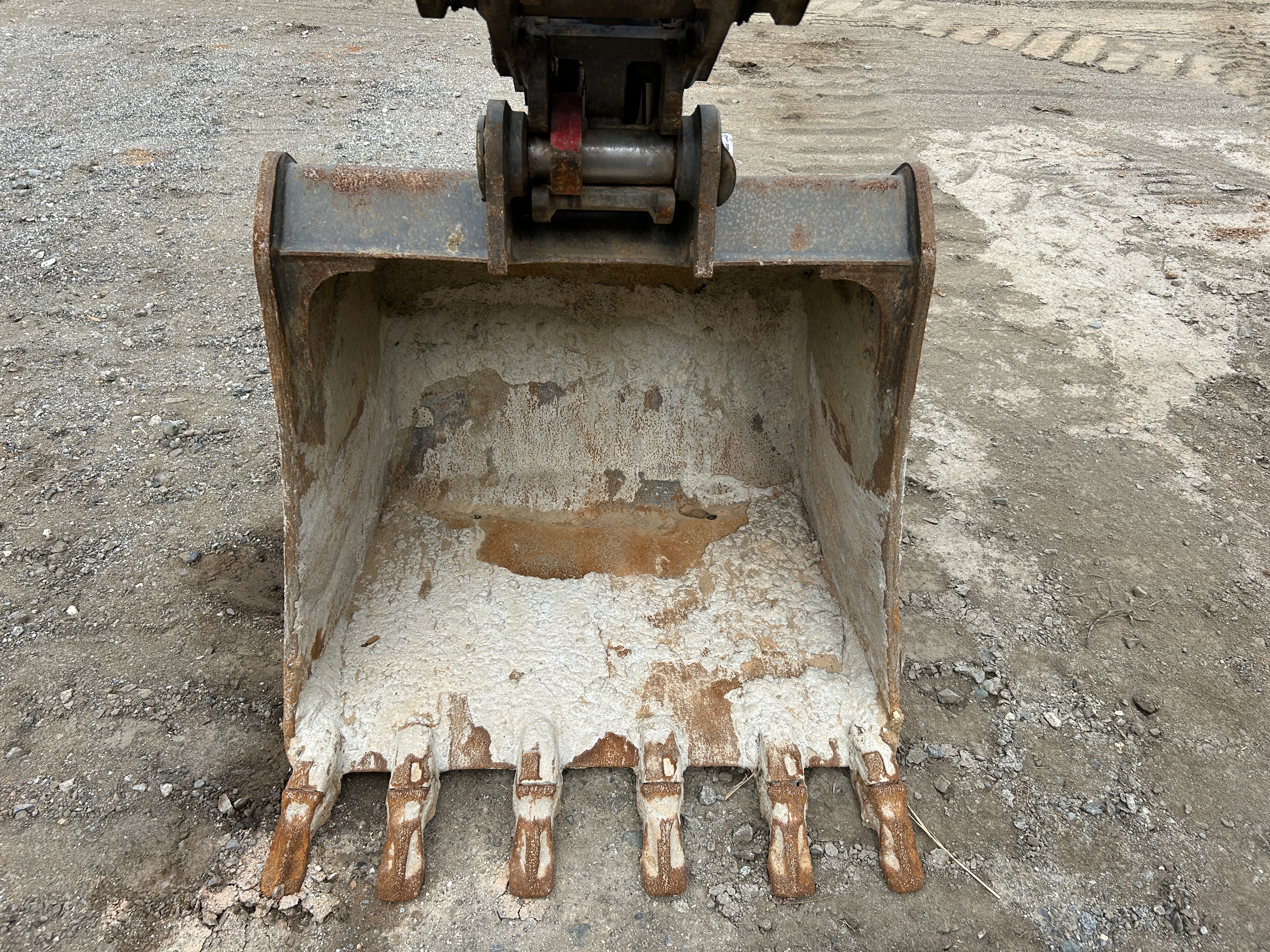 Used 2022 Volvo ECR88D PRO with only 654 hrs, loaded!