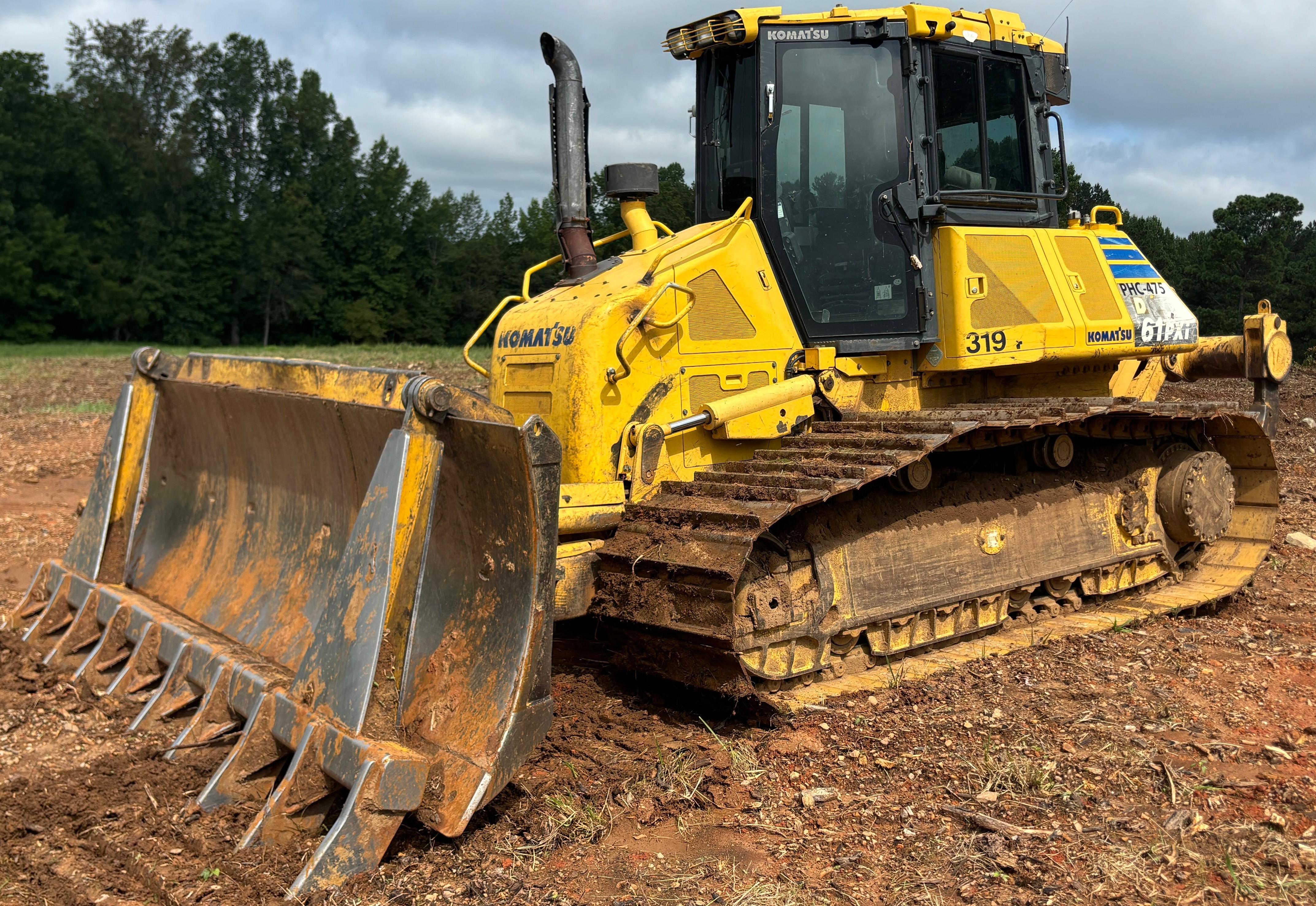 Used Nice 2013 Komatsu D61PXI-23 with BRAND NEW UNDER CARRAIGE