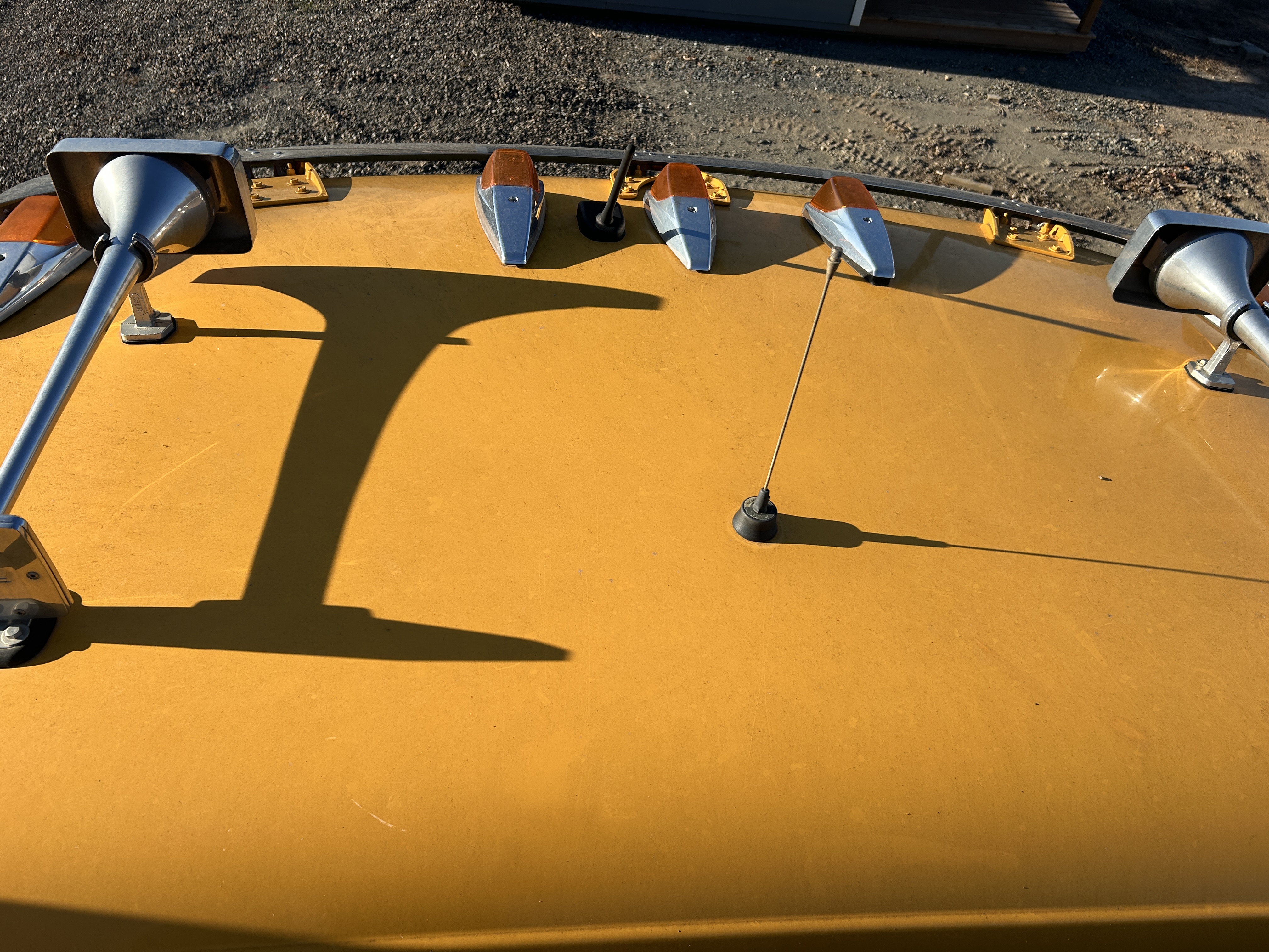 Used 2016 Kenworth T880 Quad Axle Dump Truck - Automatic