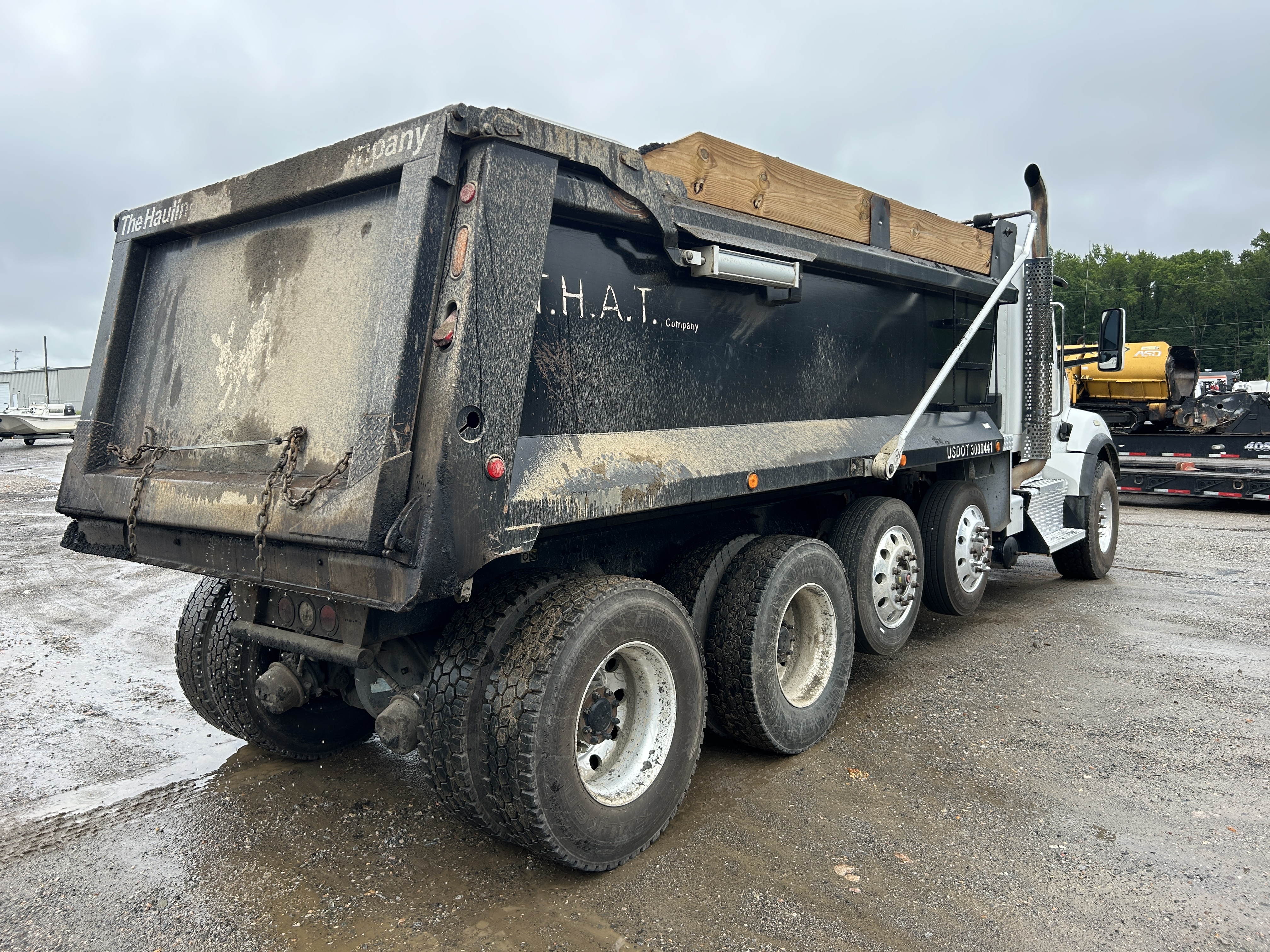 Used 2017 Kenworth T880 Quad Axle Dump Truck