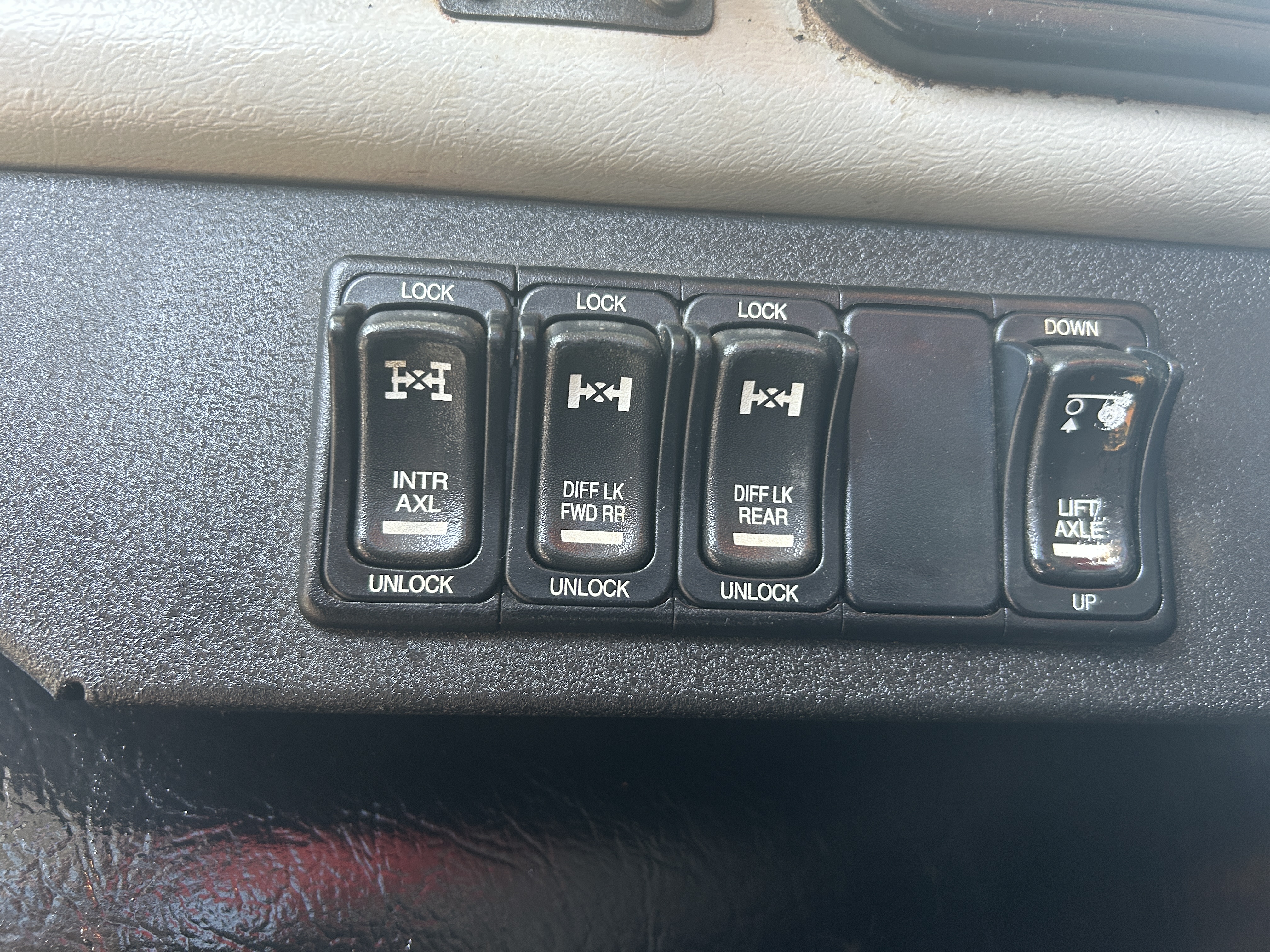 Used 2017 Western Star 4700SF Auto with 183k miles