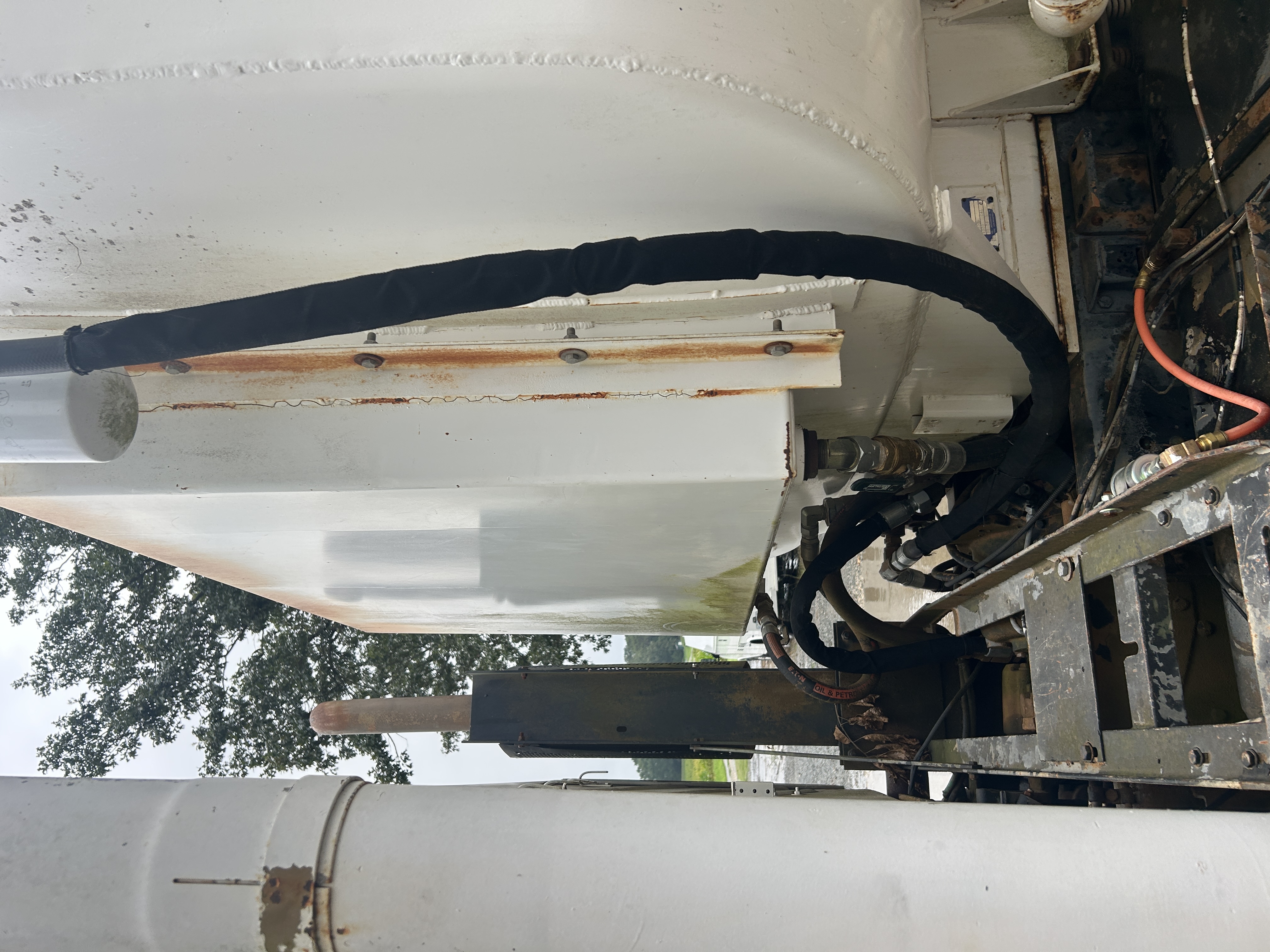 Used 2006 Klein K-400 mounted on military truck