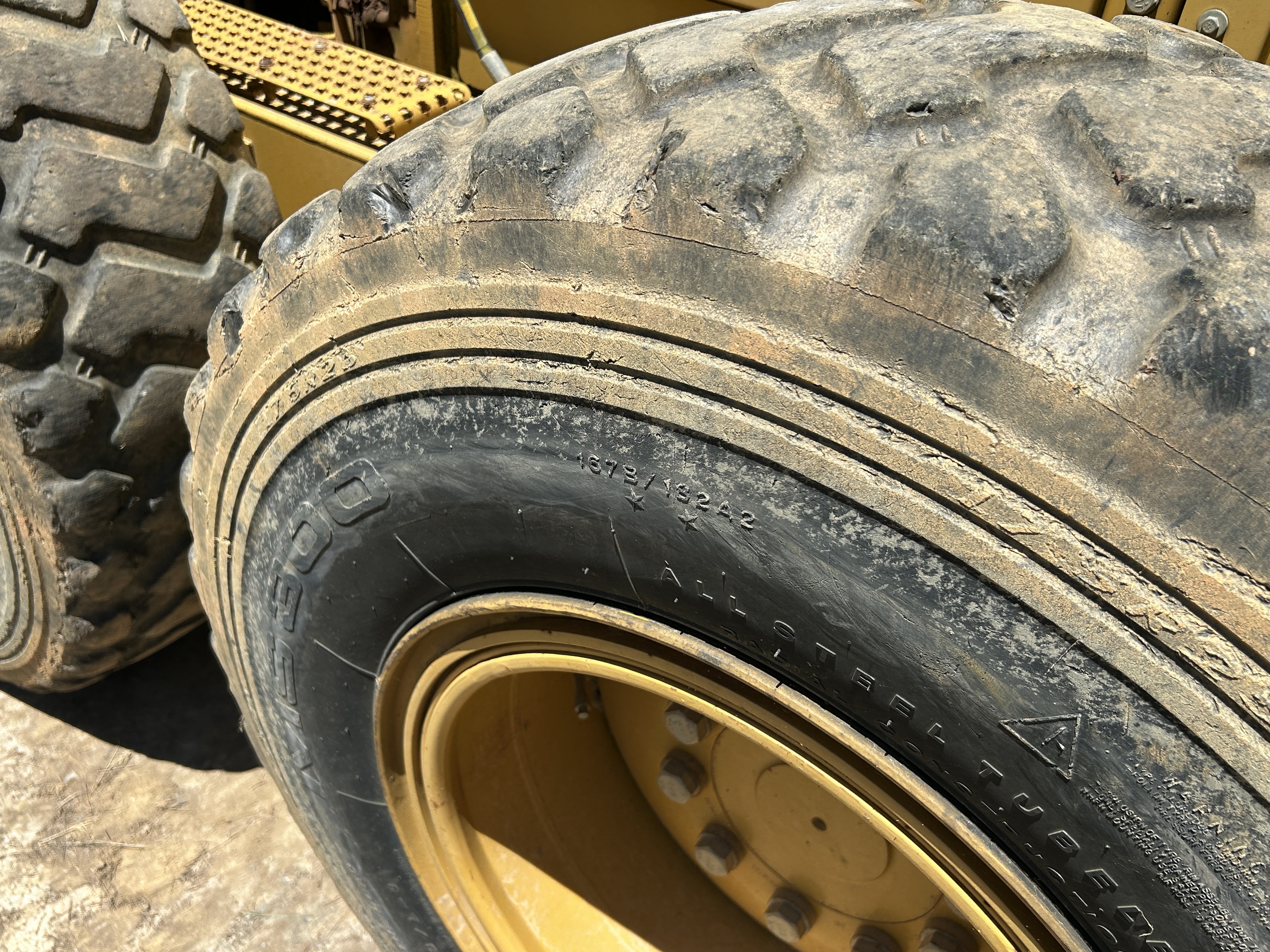 Used 2012 Caterpillar 120M2 VHP Plus with Grade Control