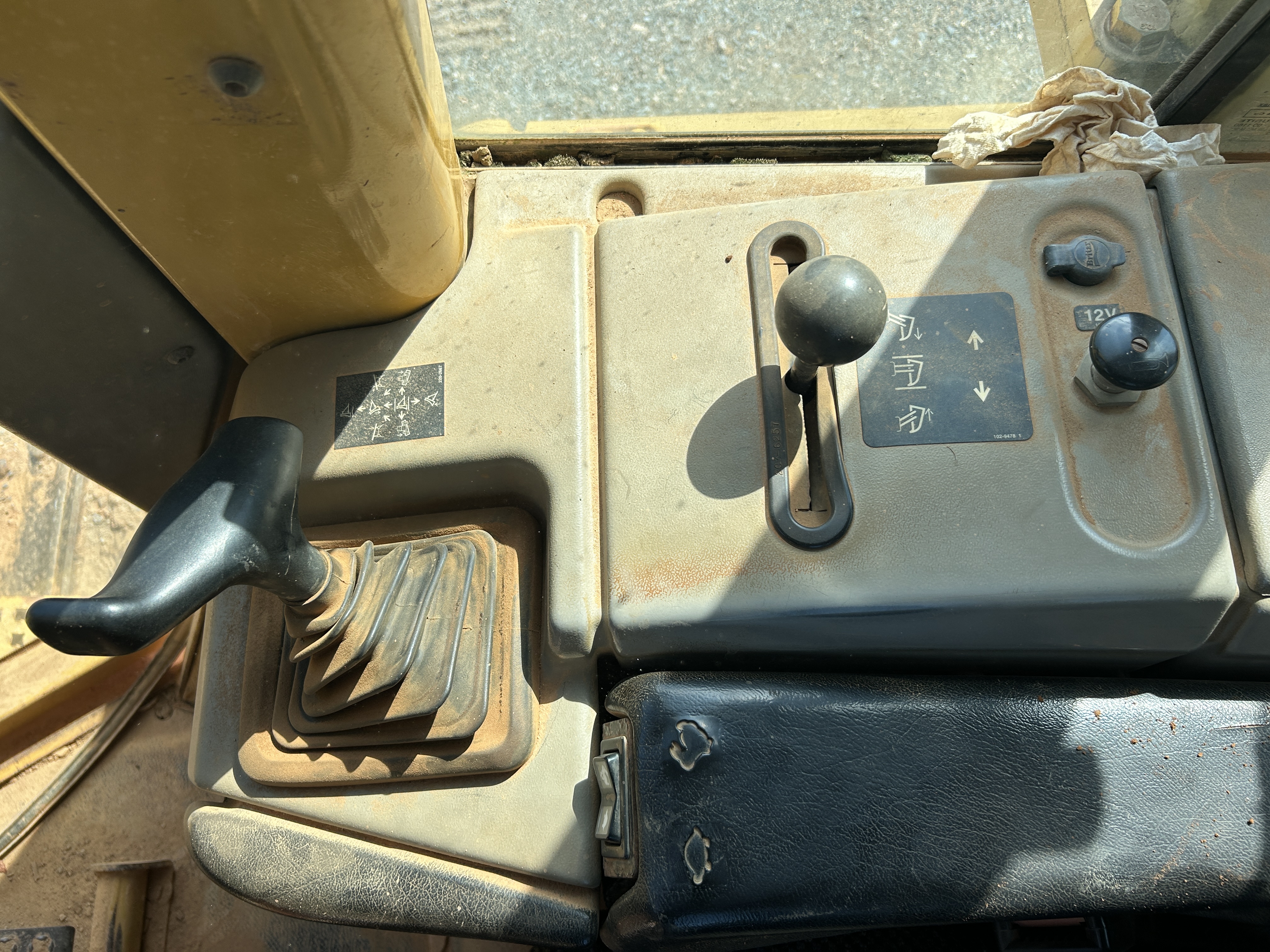Used 2004 Caterpillar D5N XL