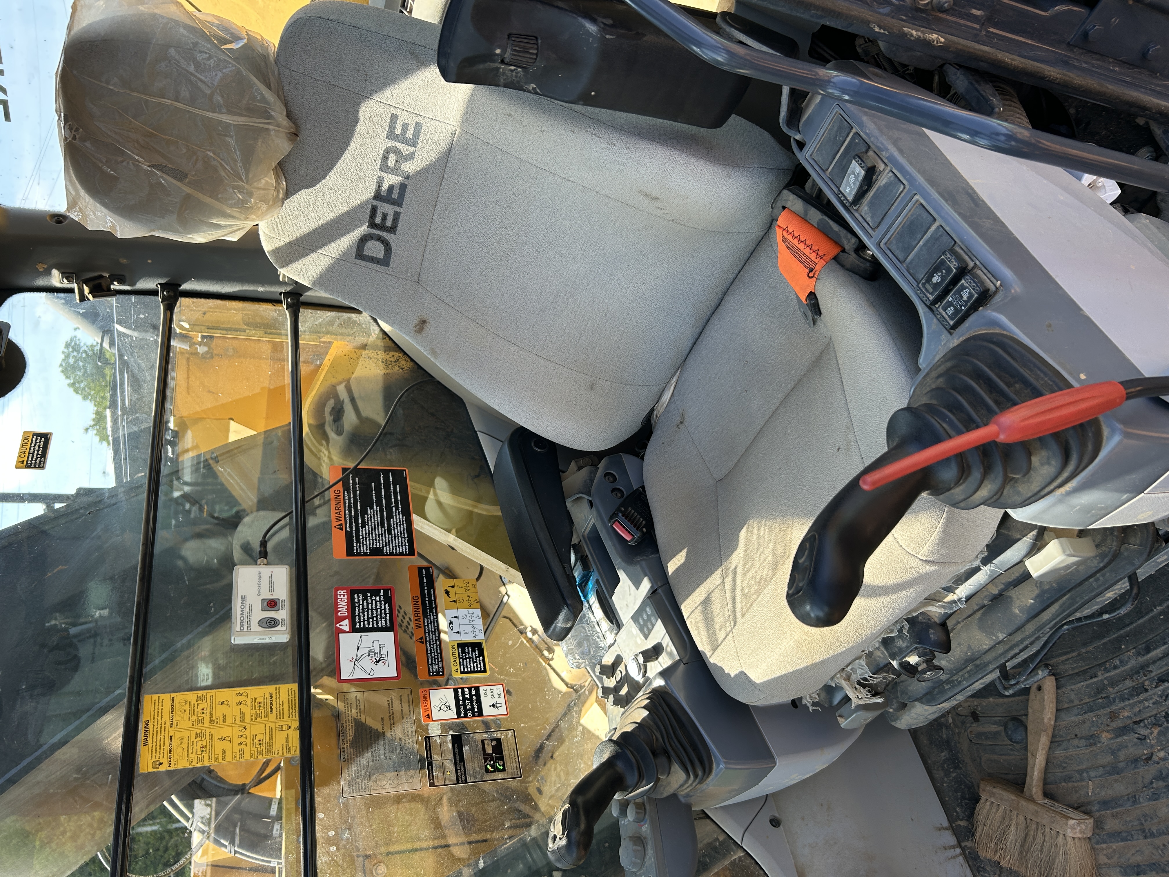 Used 2021 Deere 345G LC - low hours very nice