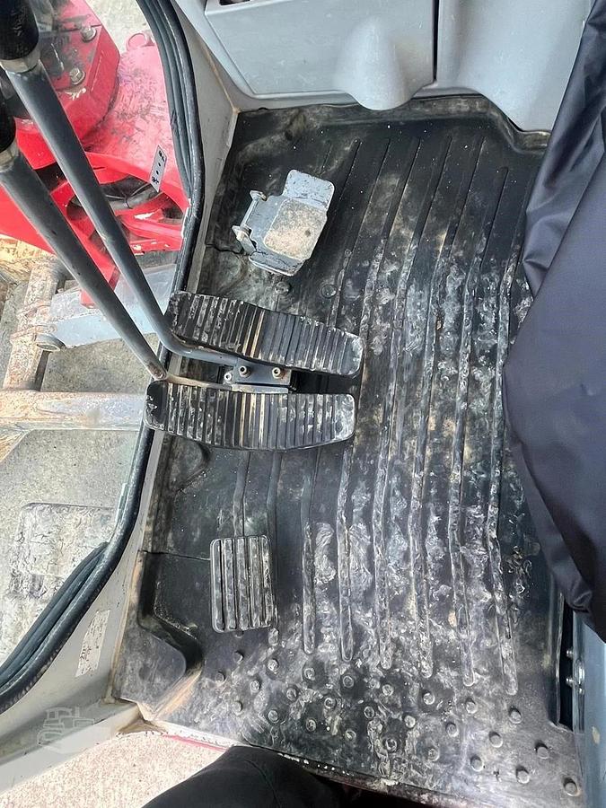 Used 2020 Takeuchi TB260 Crawler Excavator 