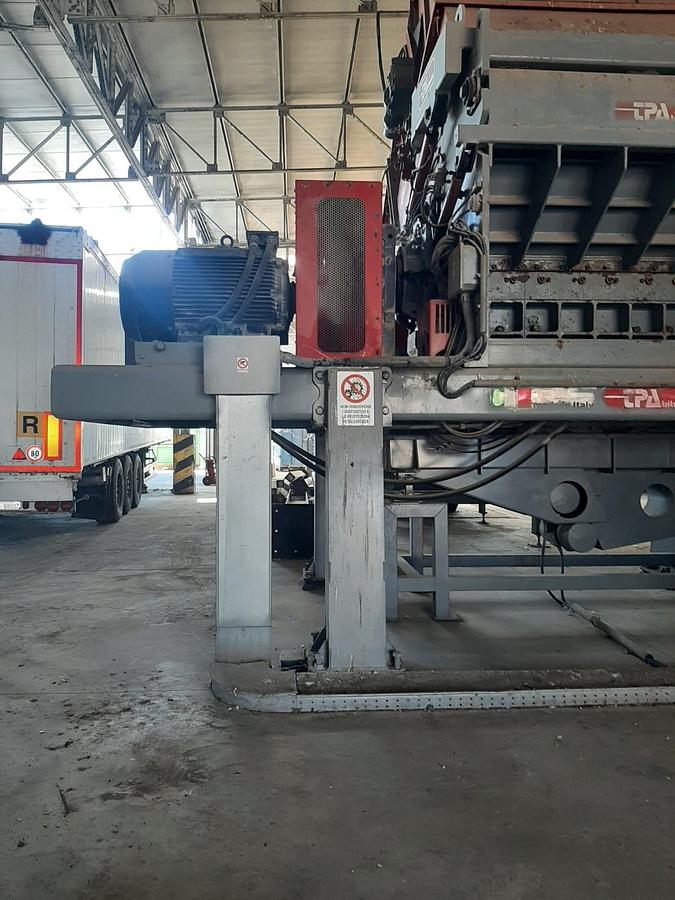 Used 2008 TPA Trituratori Plastics Shredder, Granulator & Conveyor Full Plant