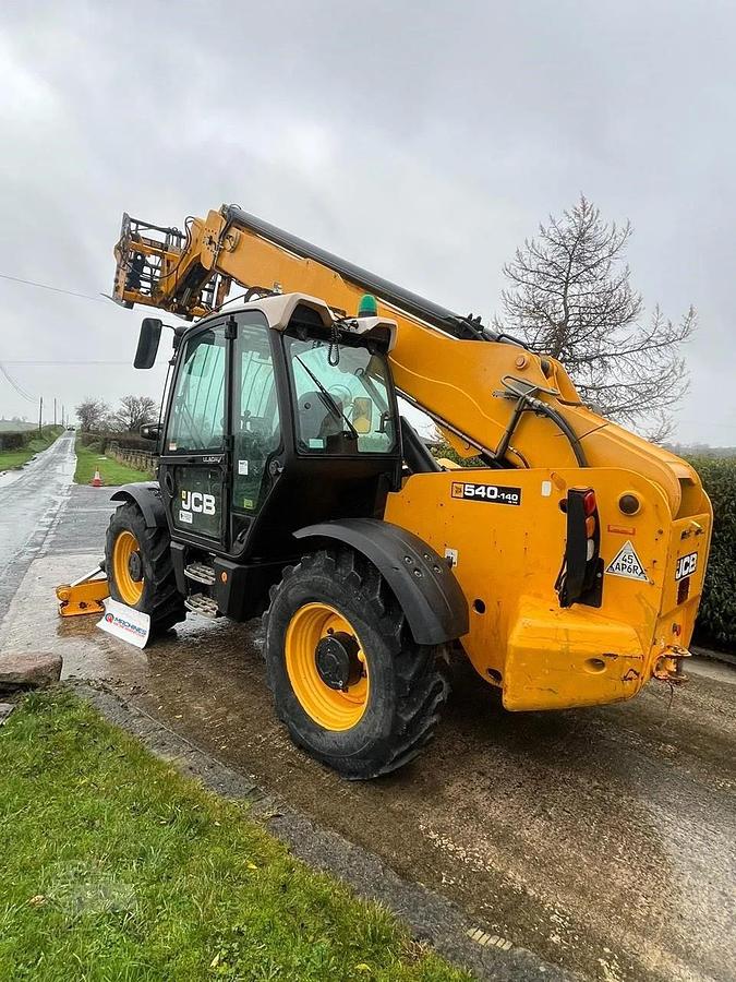 Used 2016 JCB 540-140 Telehandler