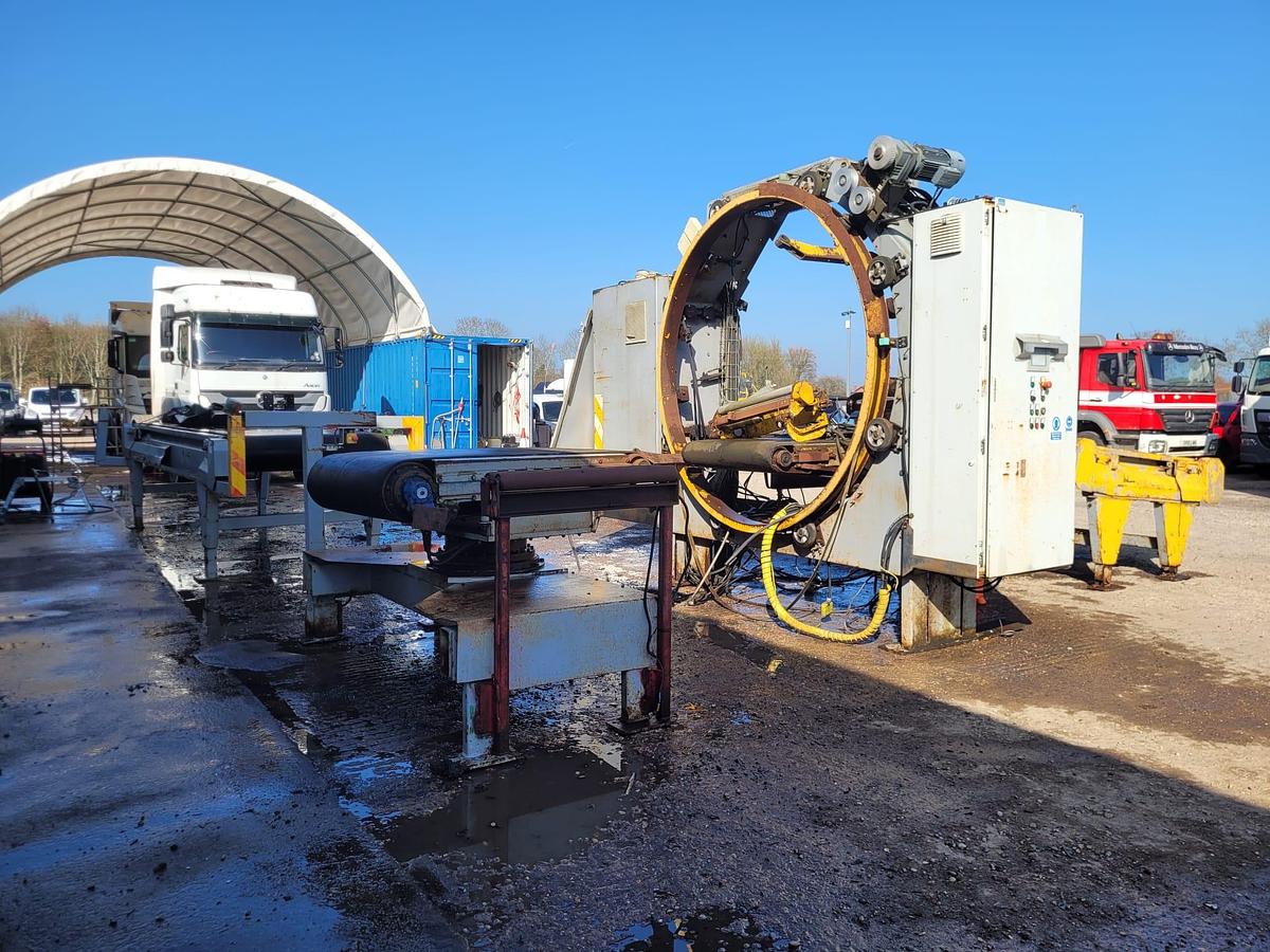 Used Cross Wrap CWD 2200 LW Automatic Wrap Baler