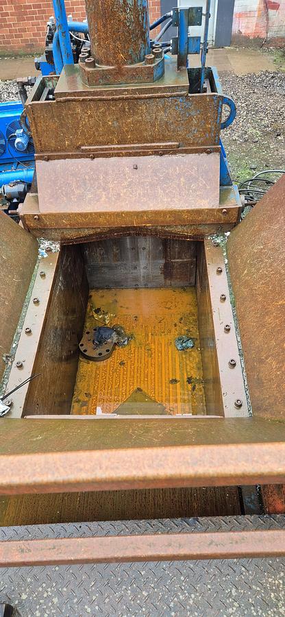 Used Harris TGS 3 Ram baler