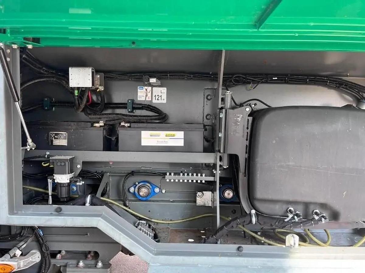 Used 2019 Jenz BA 725DL Wood Chipper Shredder