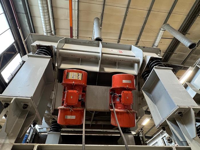 Used 2021 2.4m Shaker Feeder