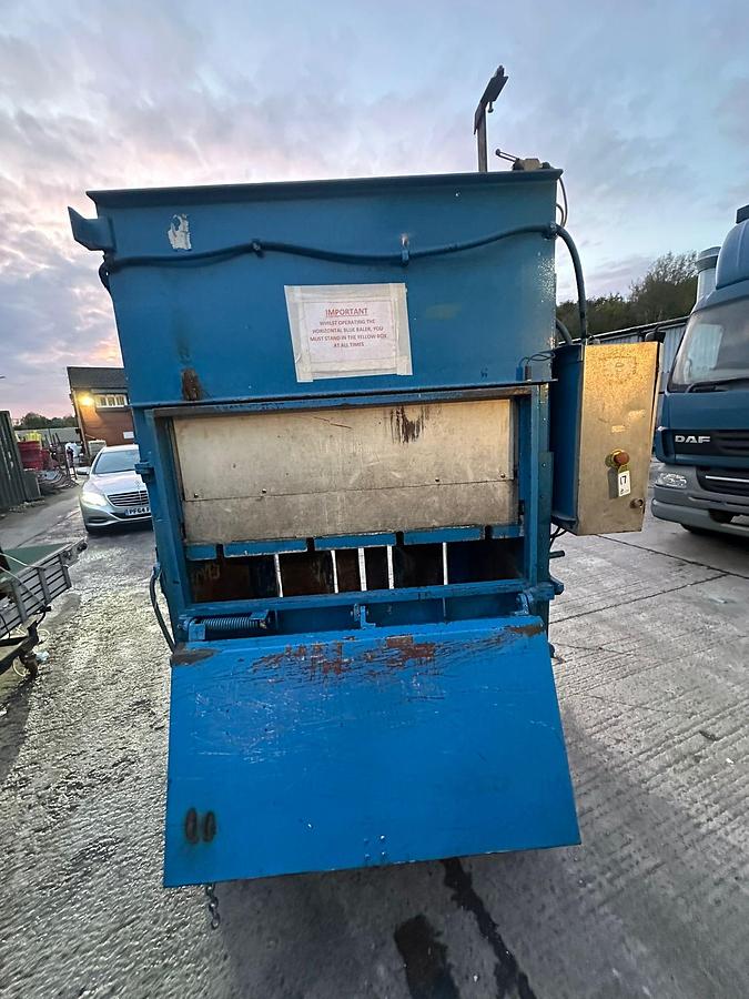 Used Horizontal Baler 