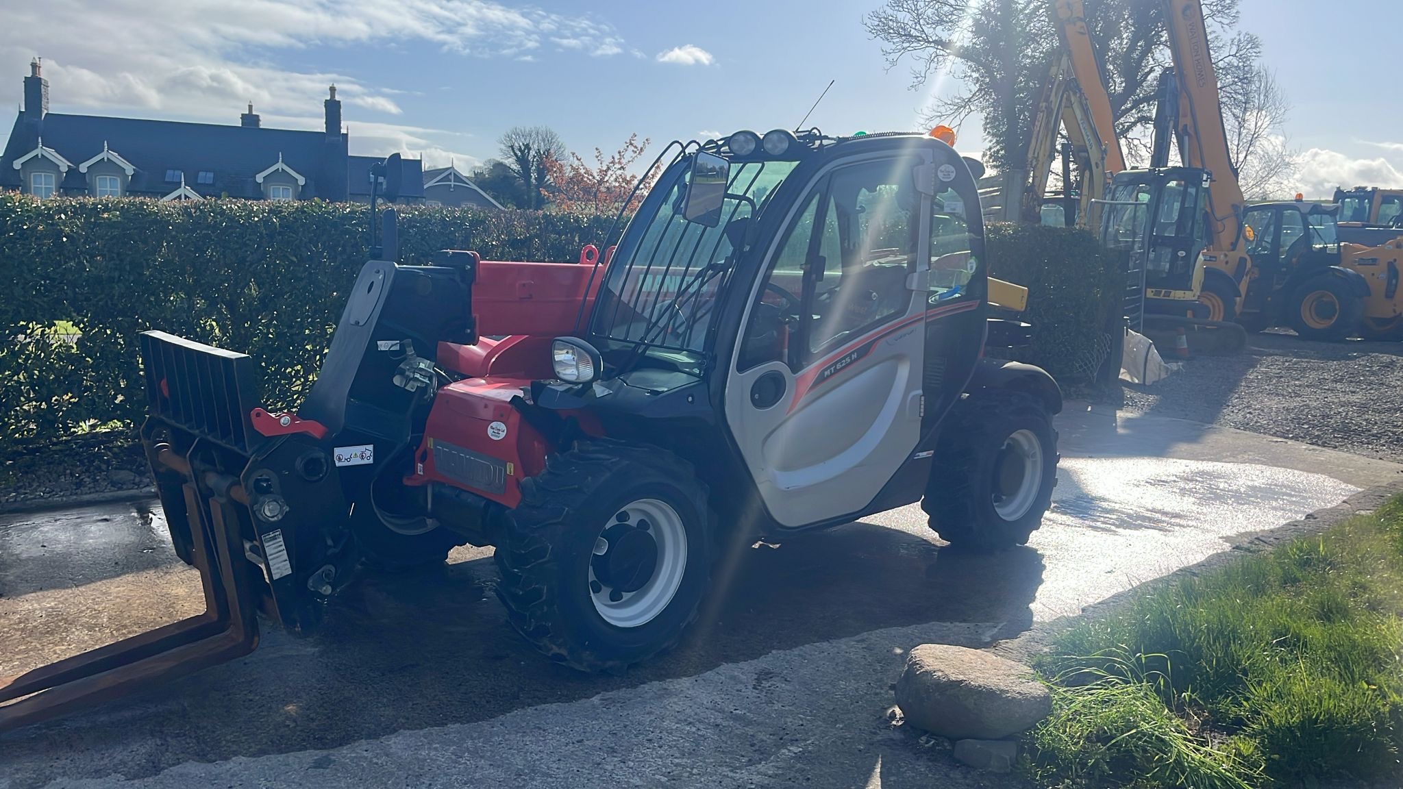 Used 2023 Manitou MT 625 H Compact Telehandler
