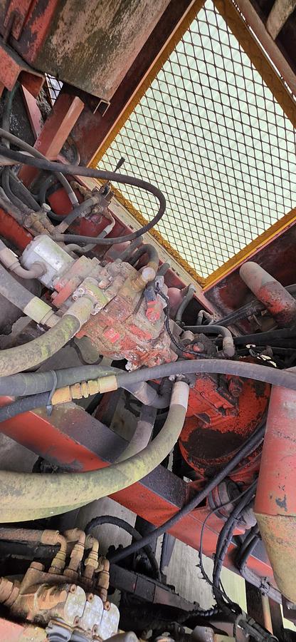 Used Extec Twin Shaft Shredder