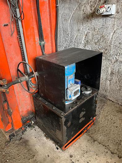 Used CK International CK500 Mill Sized Baler