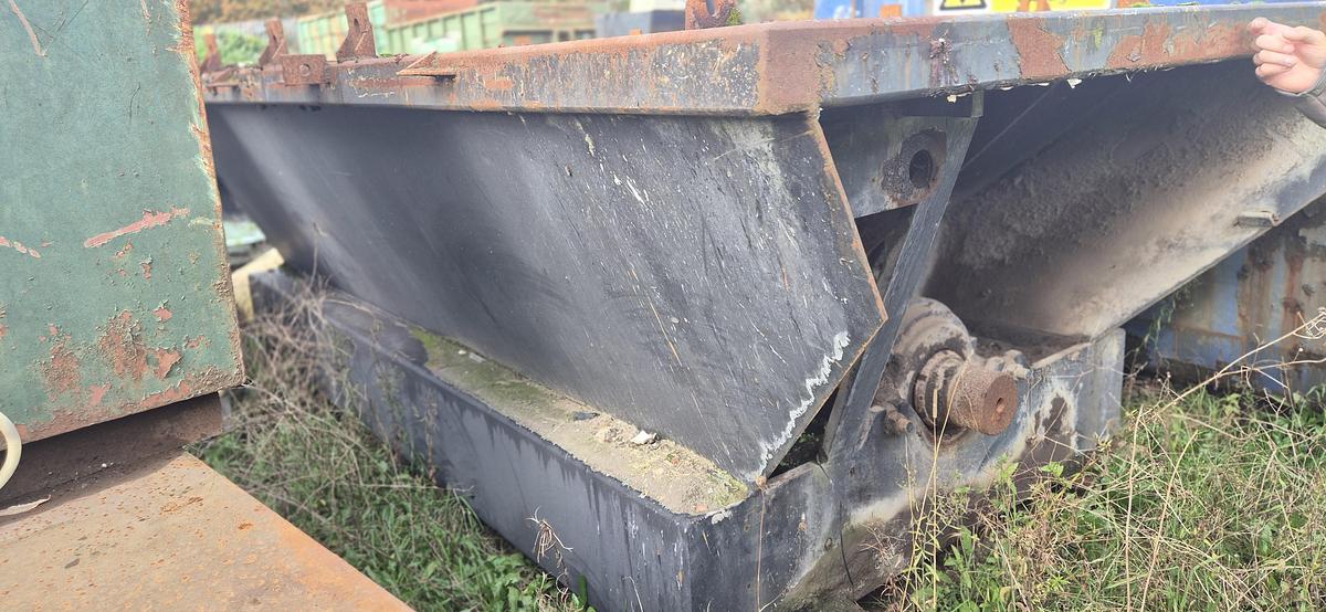 Used 2018 M & J 2000 static