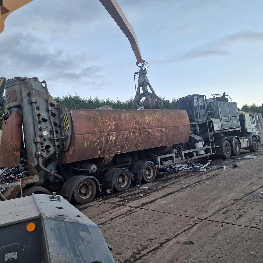 Used 2008 Lefort Mobile 600 Shear Baler