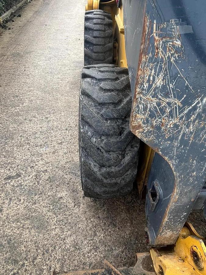 Used 2018 John Deere 318G Wheel Wheeled Skid Steer