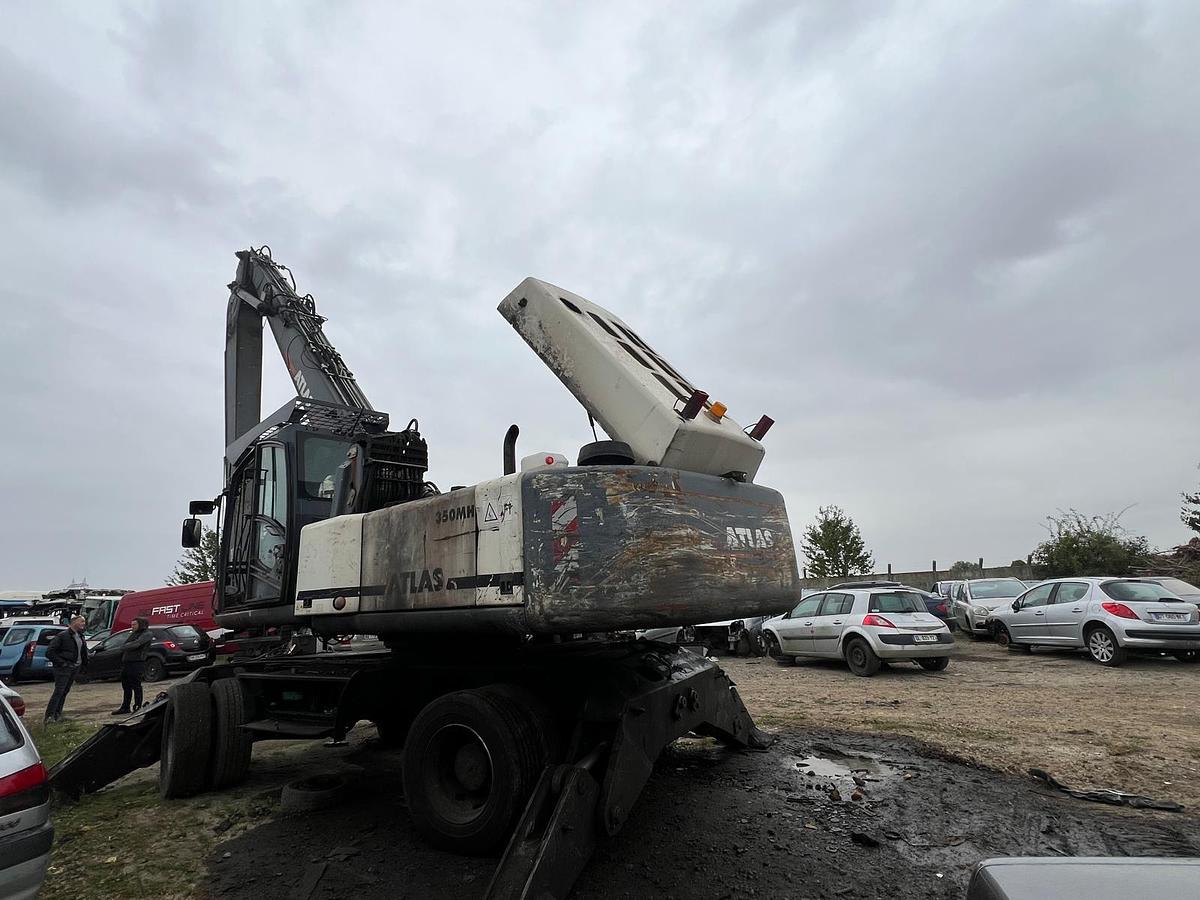 Used 2012 Atlas 350 MH Material Handler 