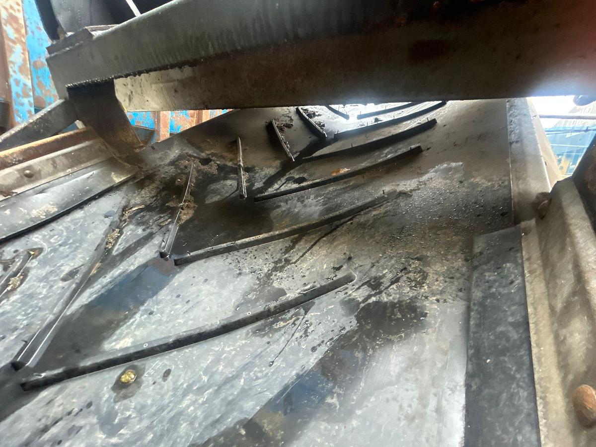 Used 2019 Untha XR3000C Tracked Single-shaft Shredder