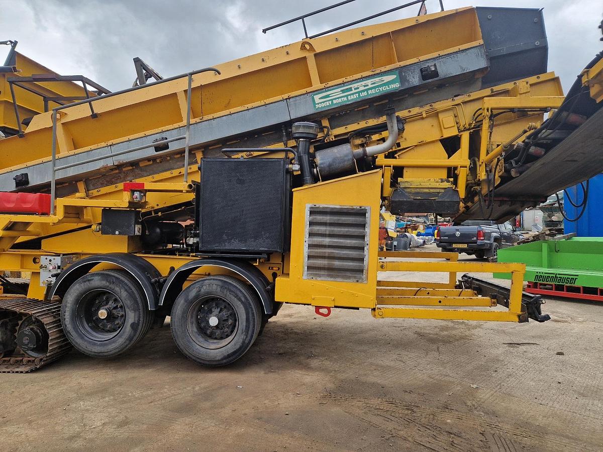 Used 2012 Backers 3-MTBC 3 Fraction Tracked Star Screen