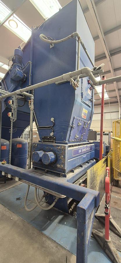 Used 2008 Shred-Tech Twin-shaft Shredder