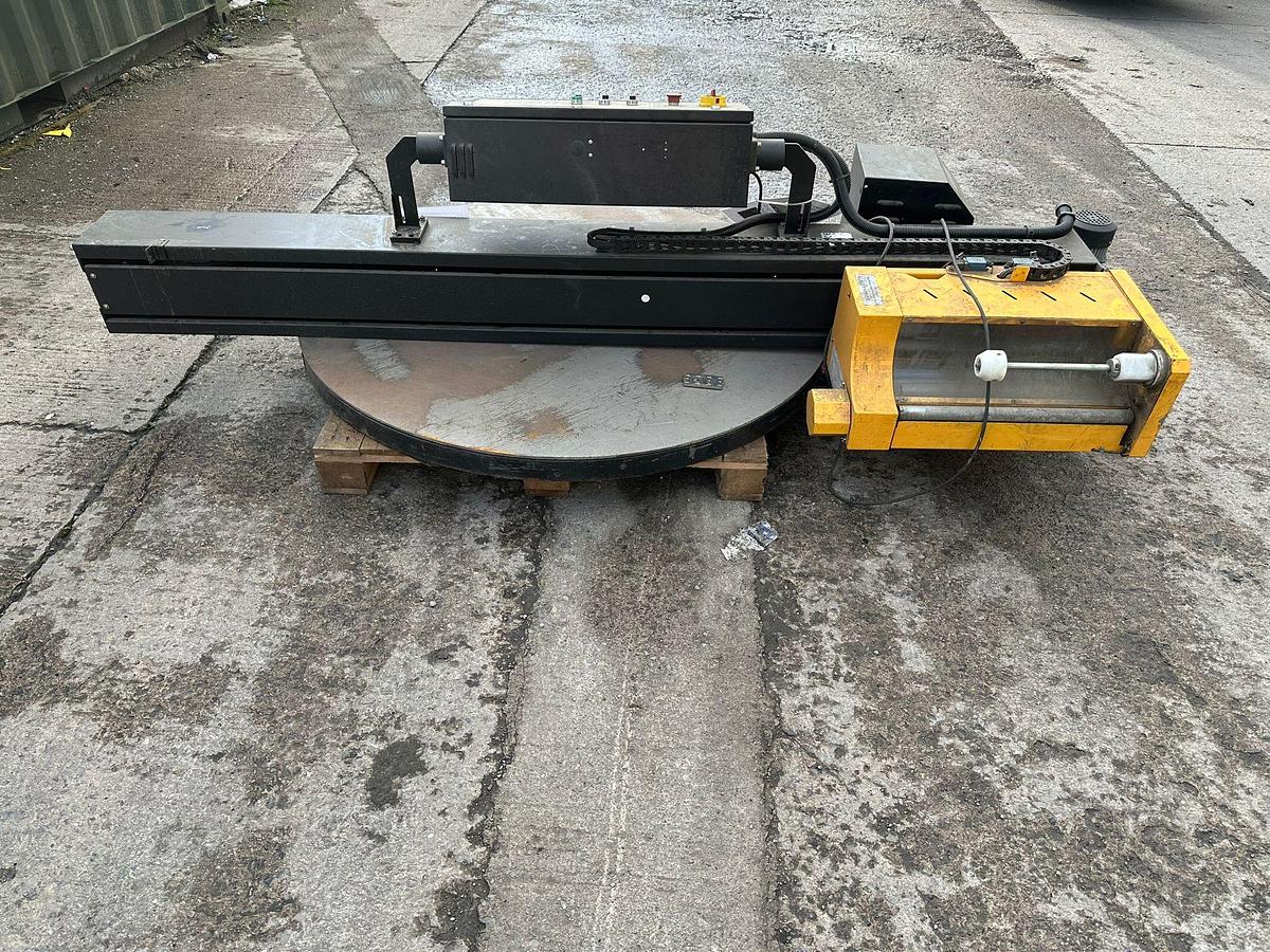 Used Pallet Stretch Wrapping Machine
