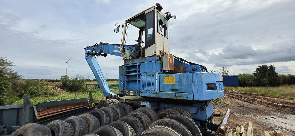 Used 2002 Fuchs MHL 330