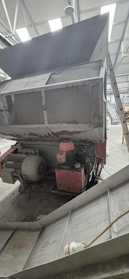 Used Lindner Shredder