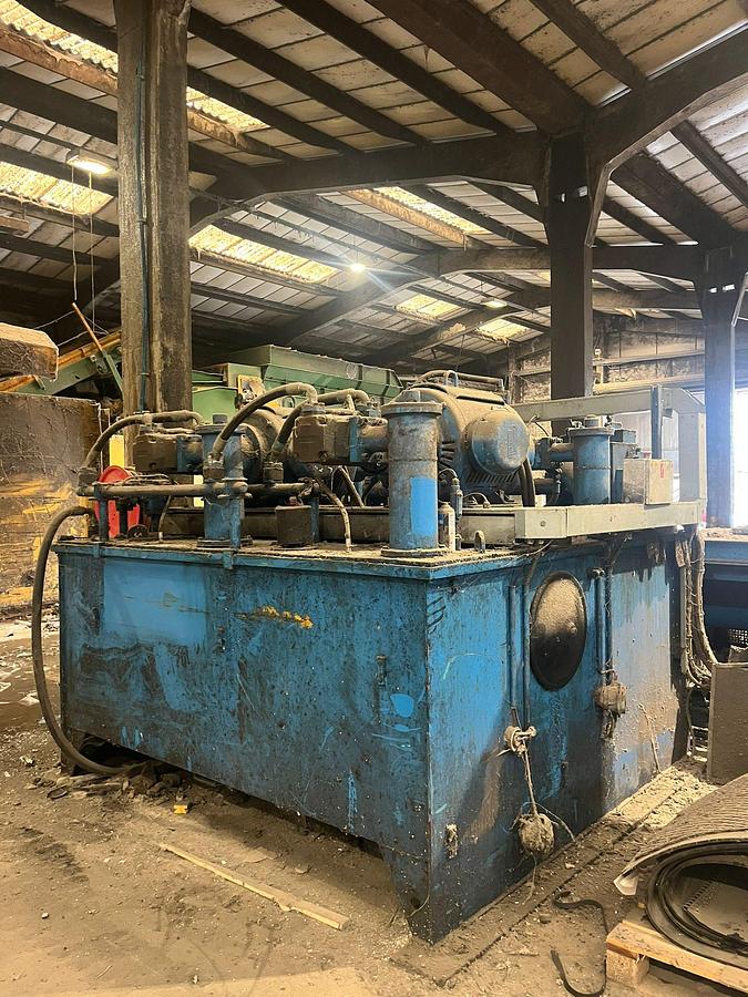 Used 2012 Logemann Twin Ram Hydraulic Baler 245A1-AT