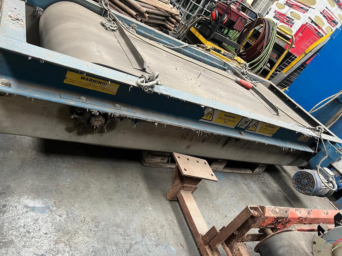 Used Master Magnets Overband Magnet