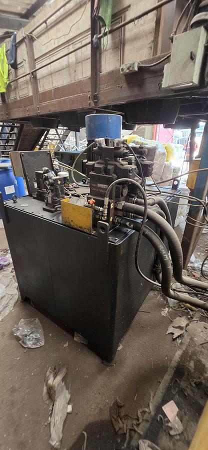 Used Picking Station  with twin ran baler