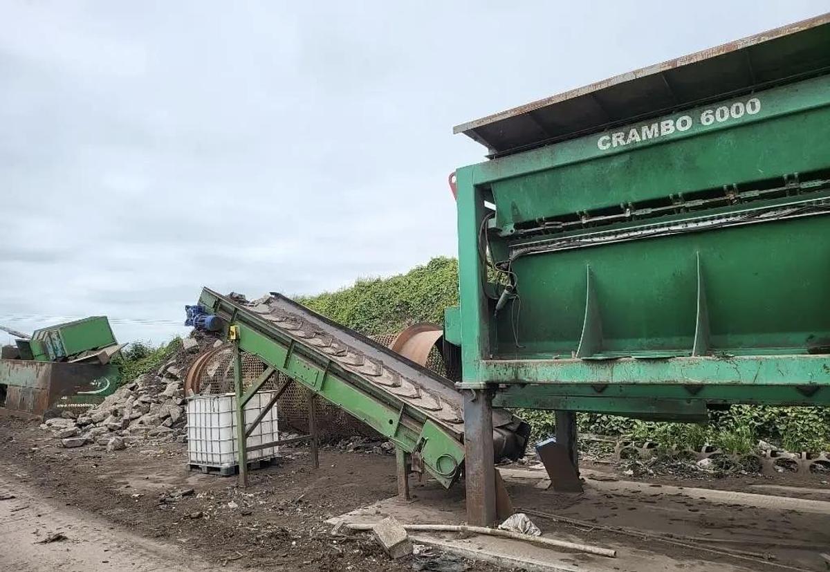 Used Komptech Crambo 6000 Shredder Parts (Shafts, Baskets, Remote Etc)